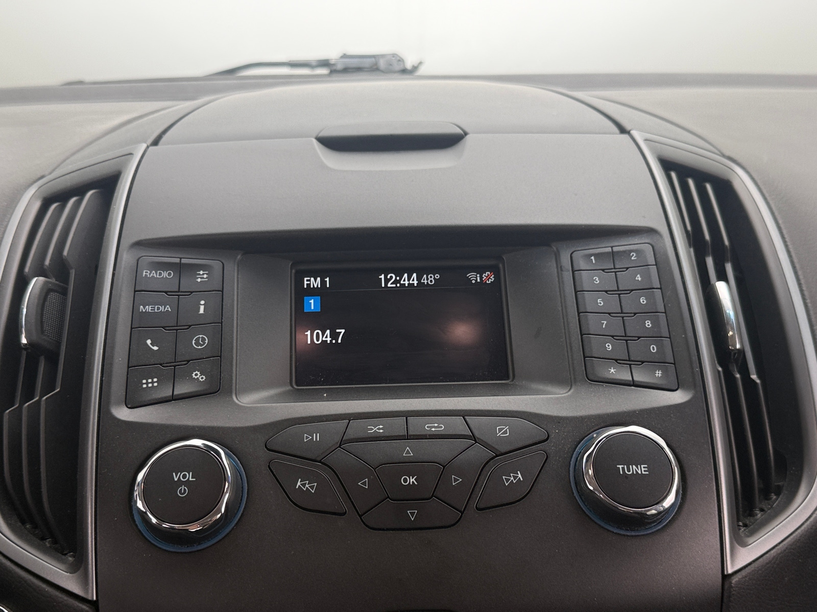 Thumbnail: 2019 Ford Edge - 4