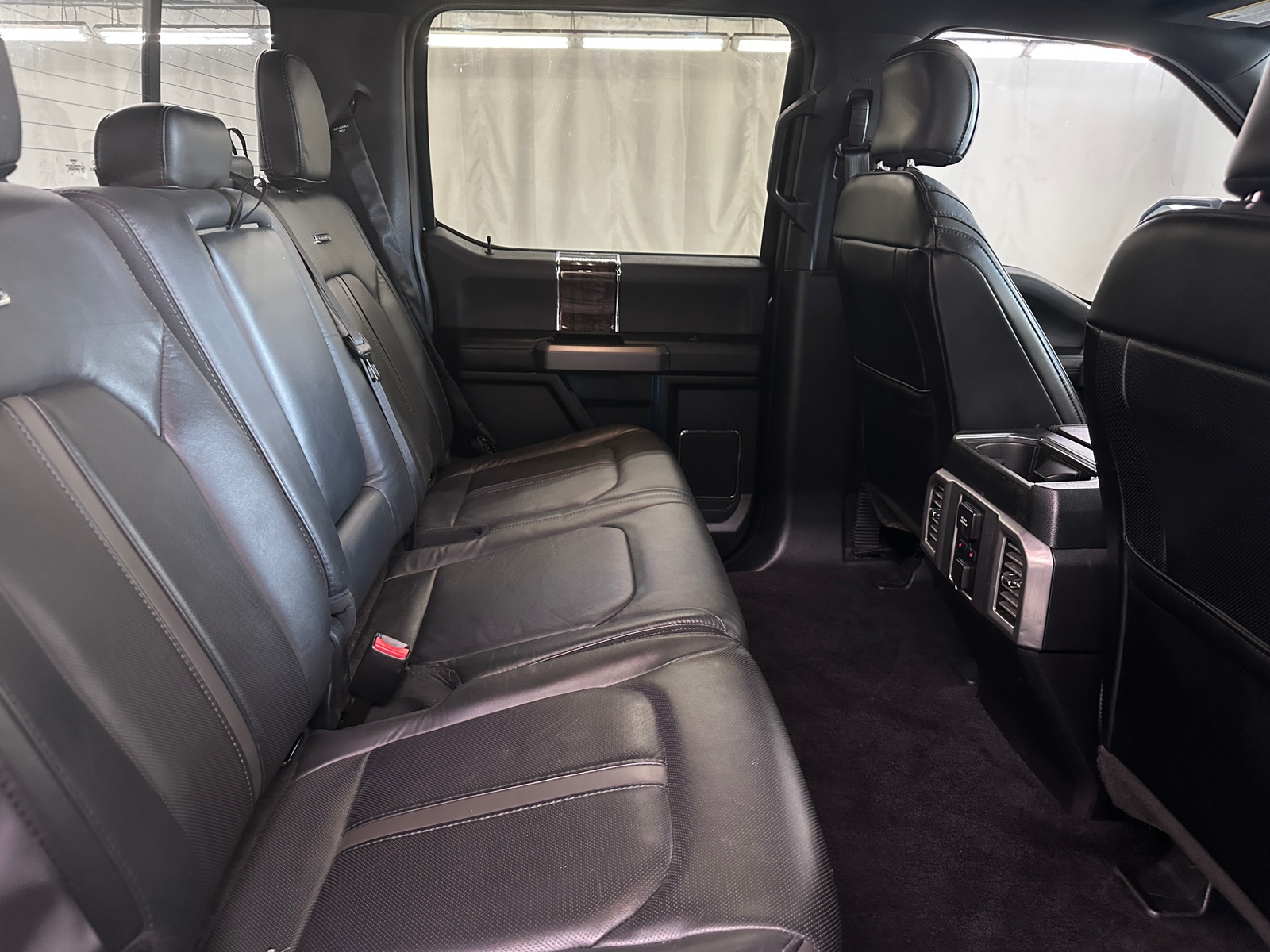 Thumbnail: 2015 Ford Econoline - 5