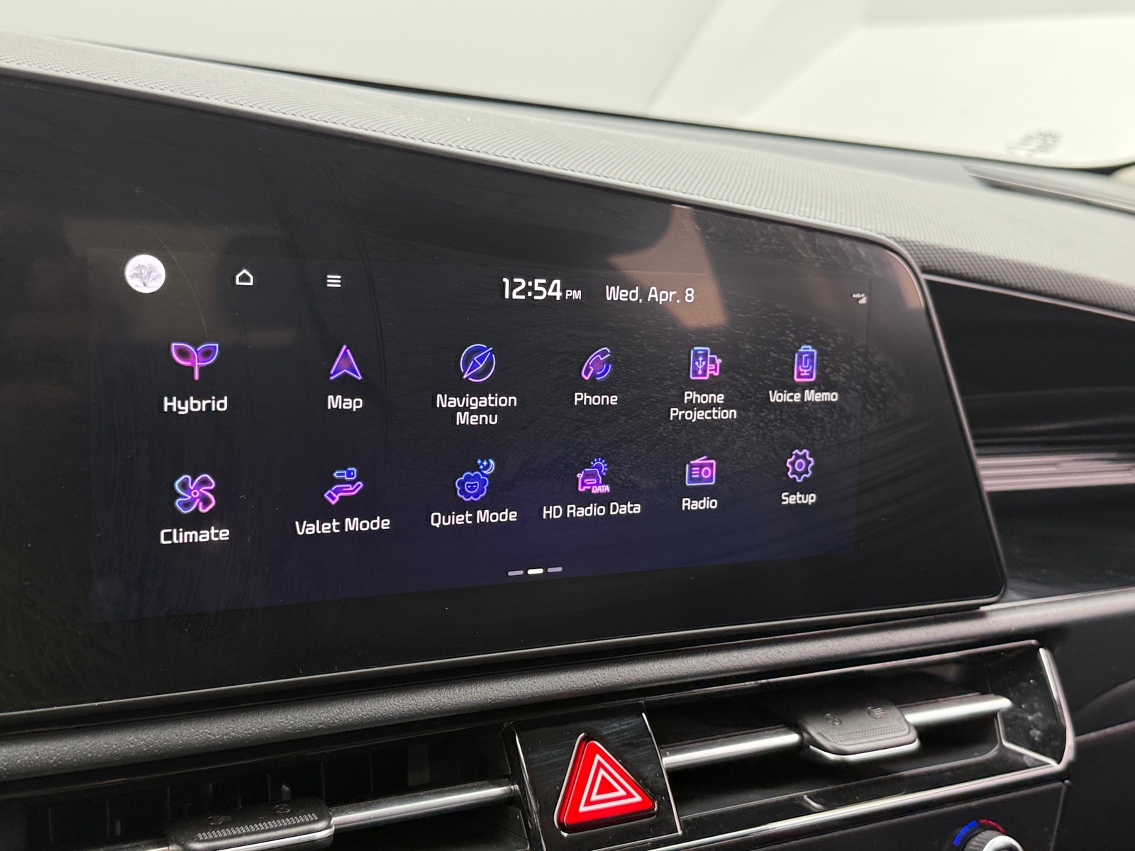 Thumbnail: 2024 Kia Niro - 4