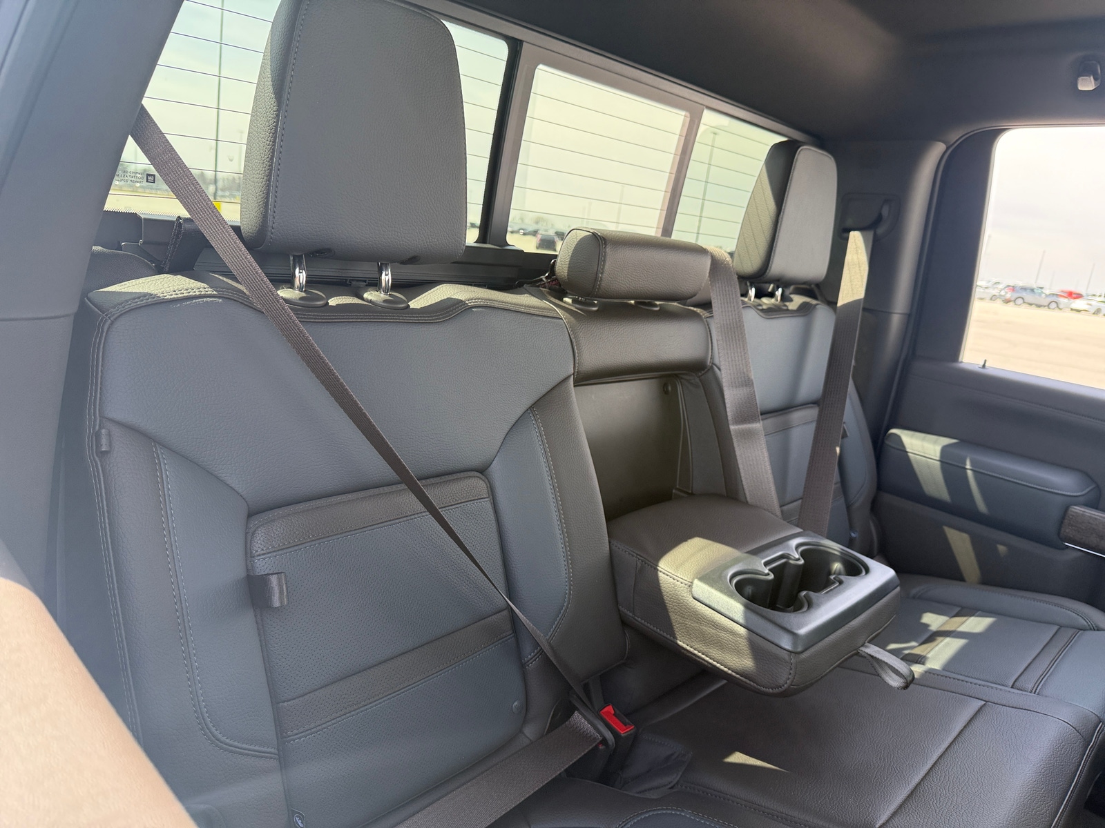 Thumbnail: 2022 GMC Sierra 3500 - 5