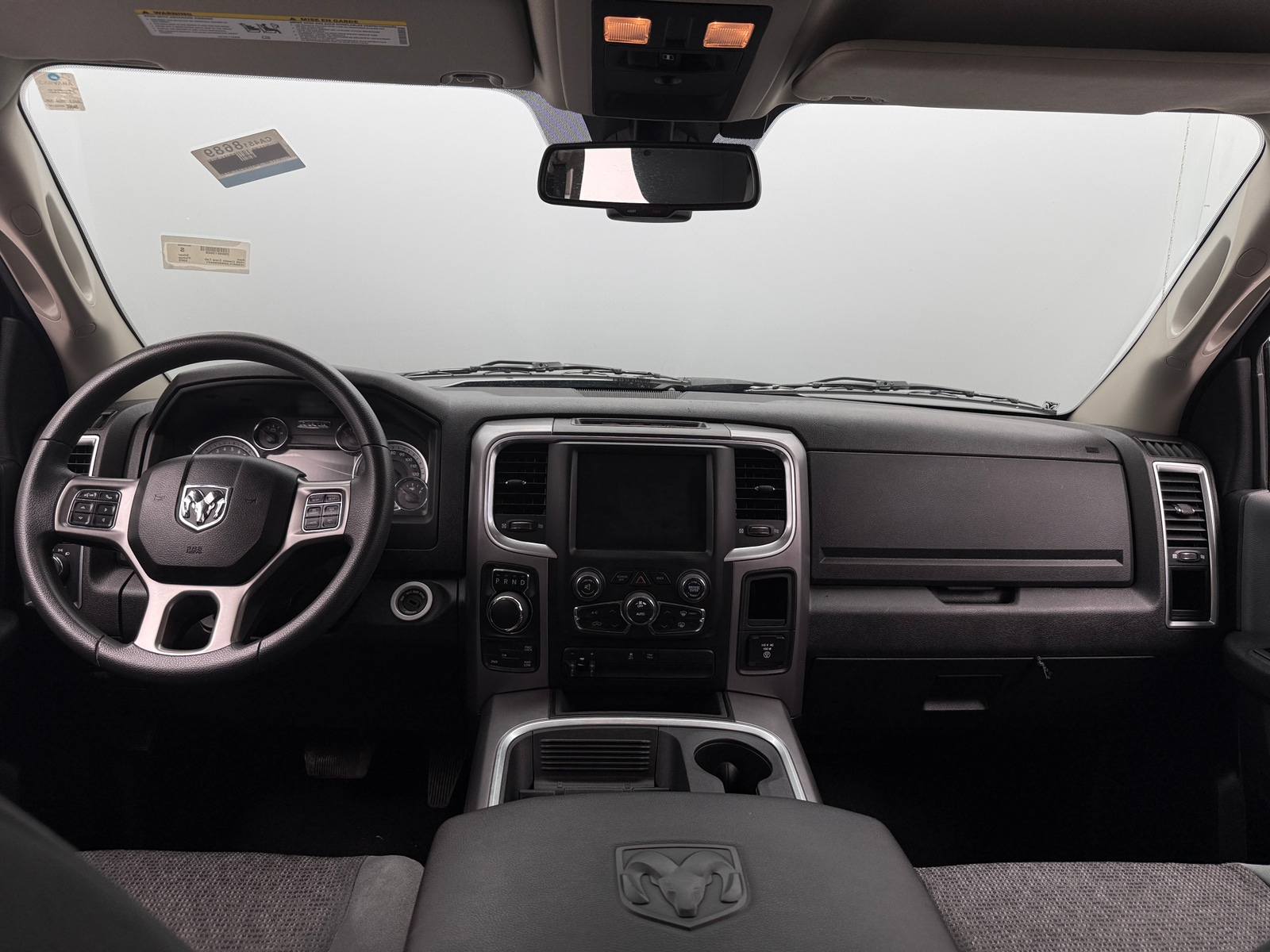 Thumbnail: 2022 RAM 1500 Classic - 3