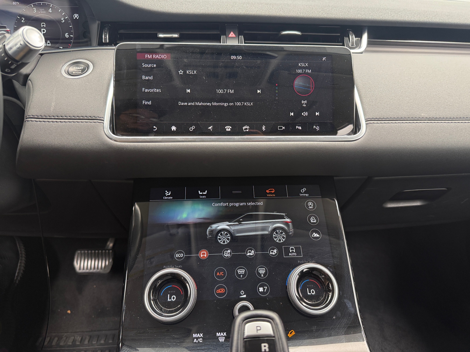 Thumbnail: 2020 Land Rover Range Rover Evoque - 3