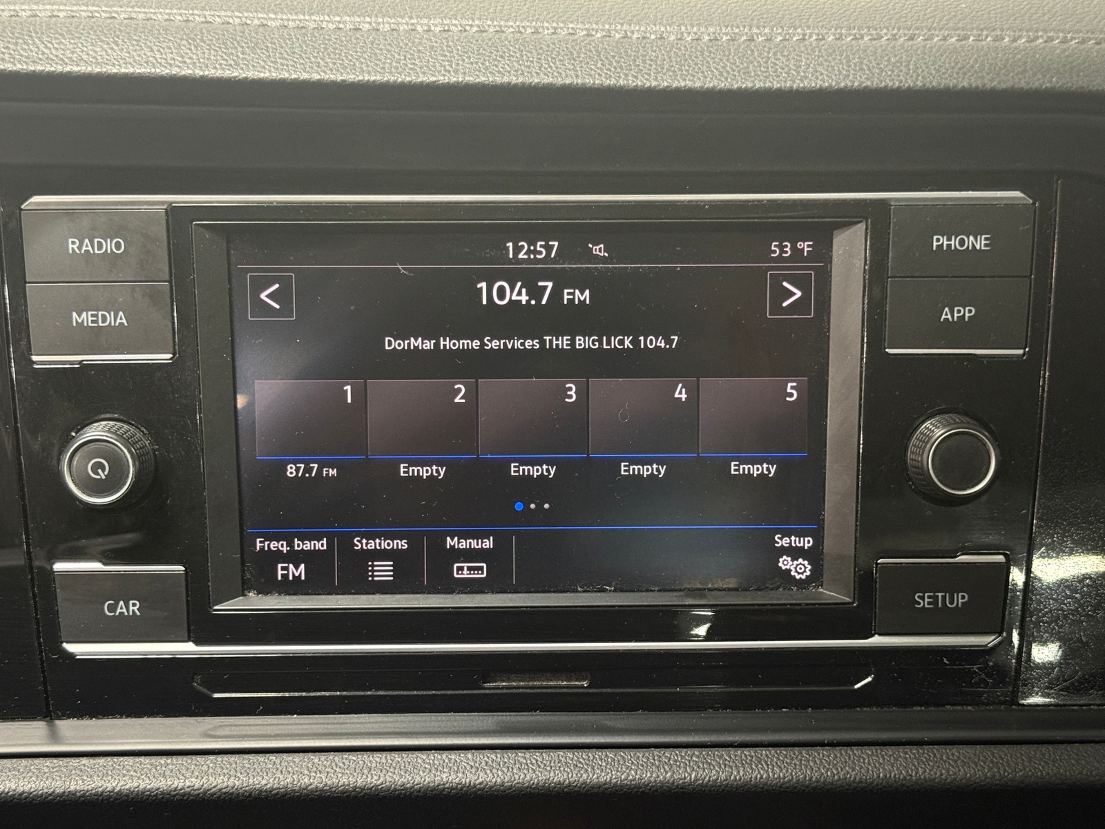 Thumbnail: 2019 Volkswagen Jetta - 3