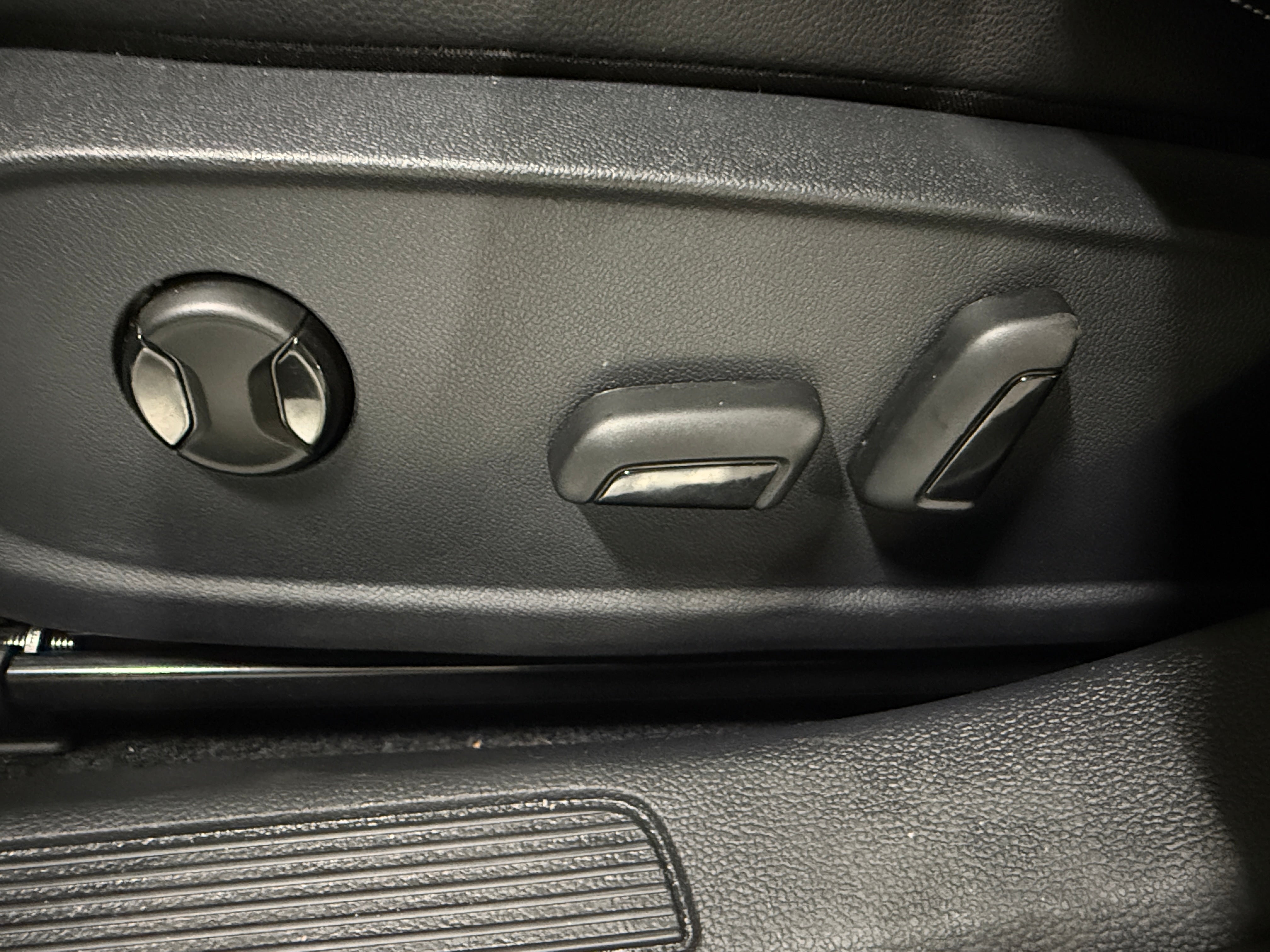 2024 Volkswagen Jetta - Image 1