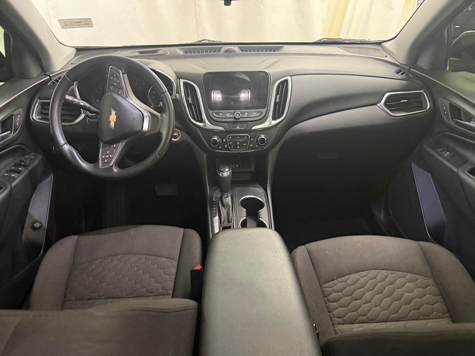 Thumbnail: 2021 Chevrolet Equinox - 3