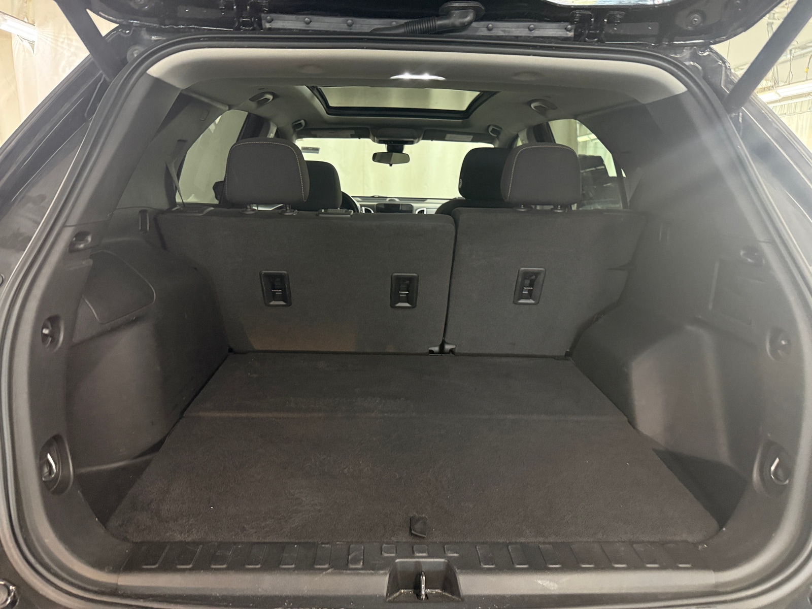 Thumbnail: 2021 Chevrolet Equinox - 7