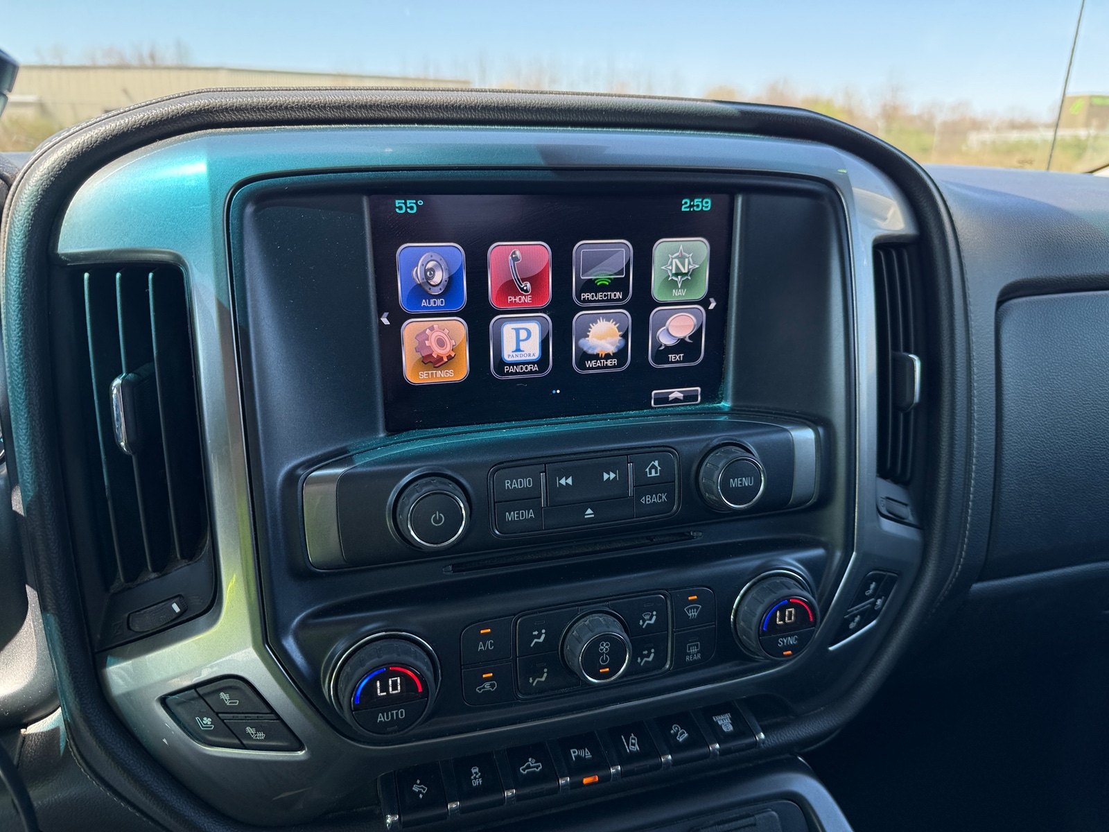 Thumbnail: 2016 Chevrolet Silverado 2500 - 3