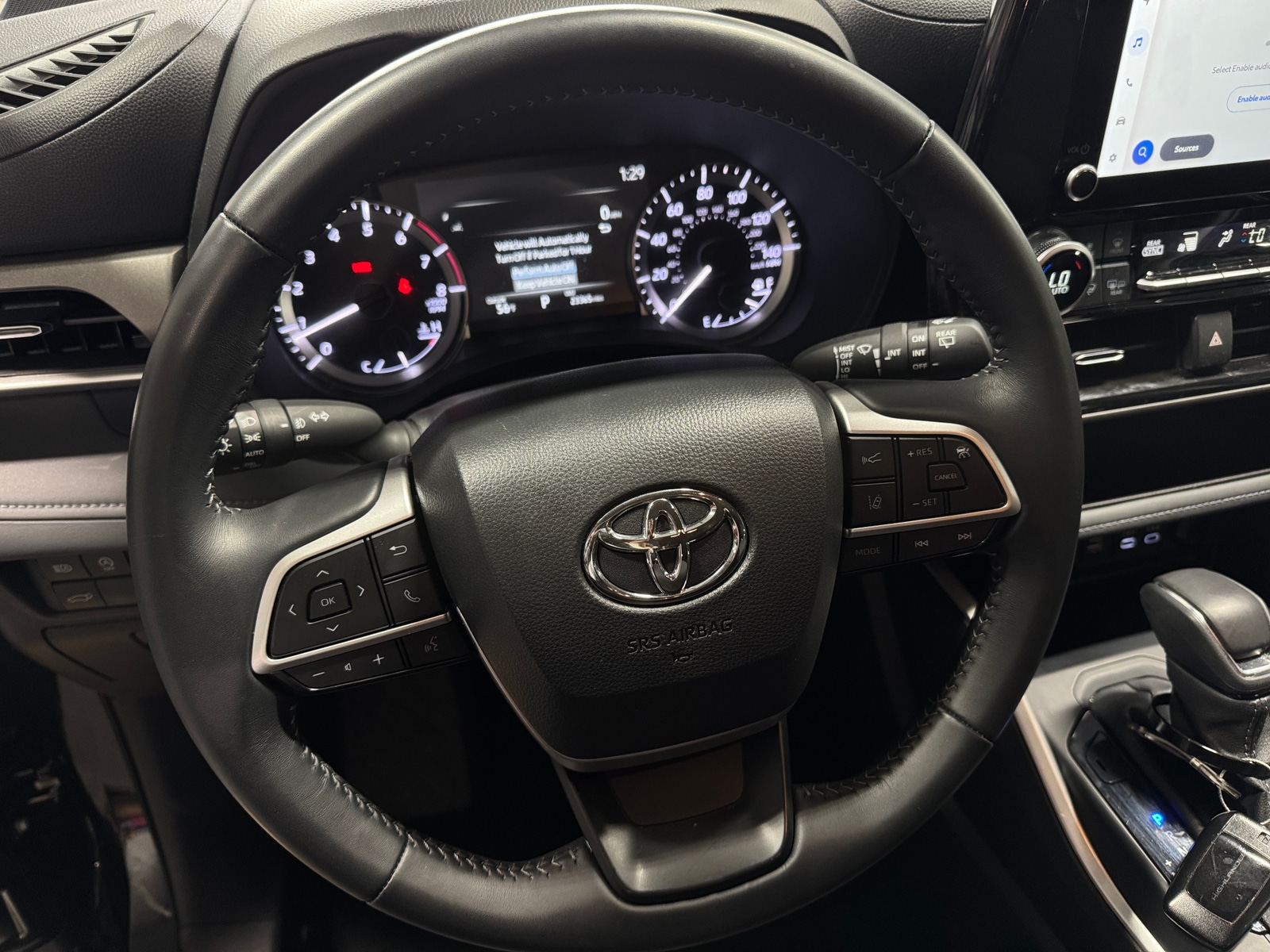 Thumbnail: 2025 Toyota Highlander - 5