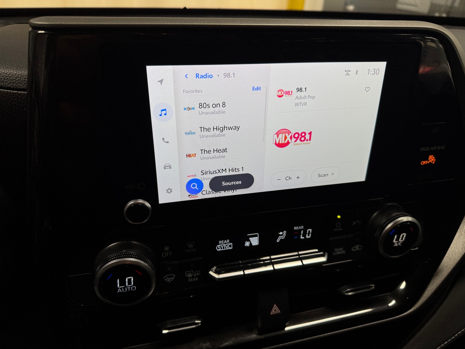 Thumbnail: 2025 Toyota Highlander - 4