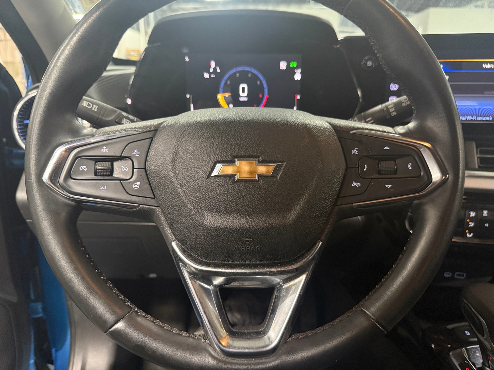 Thumbnail: 2025 Chevrolet Trax - 5