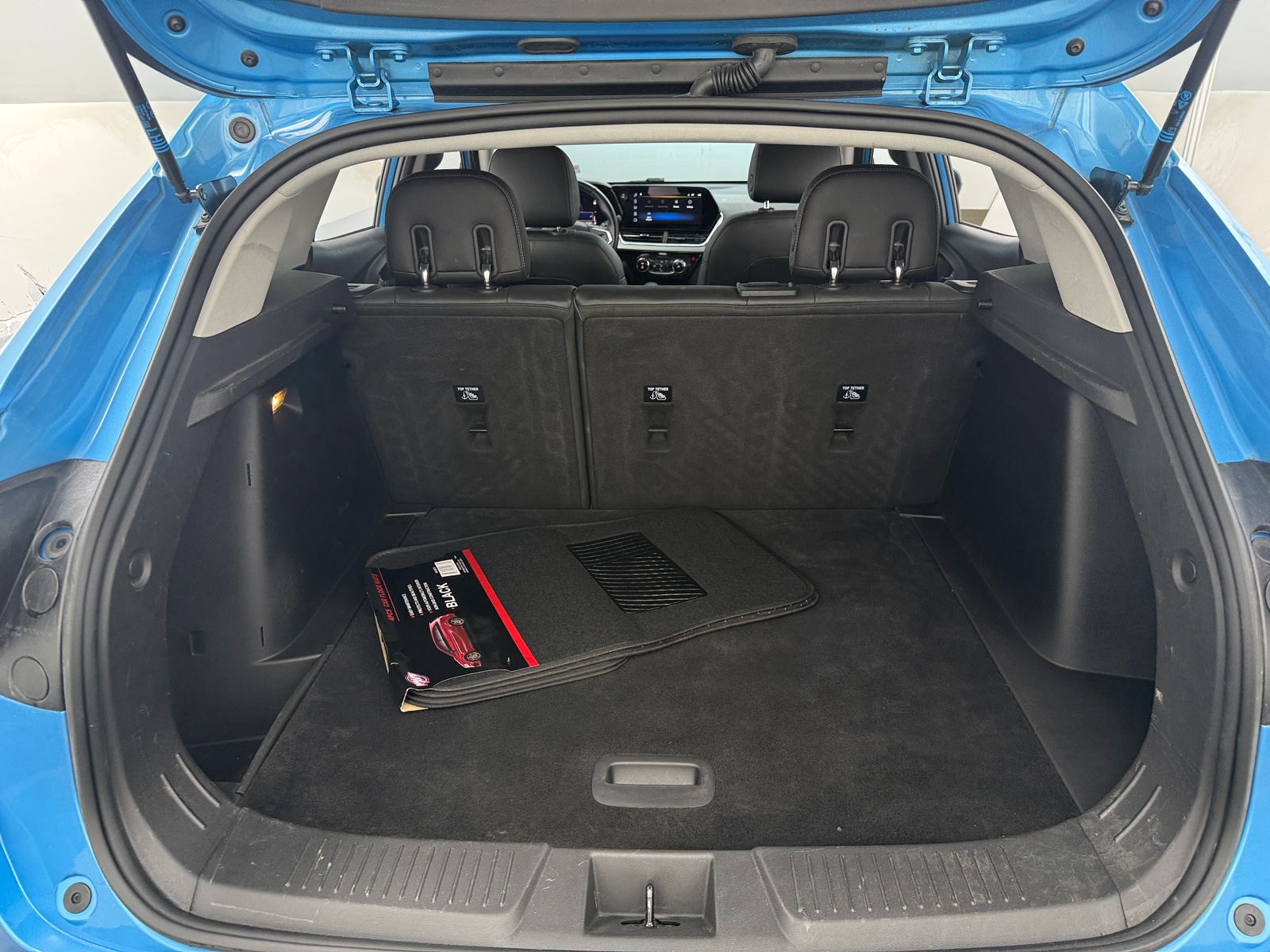 Thumbnail: 2025 Chevrolet Trax - 7