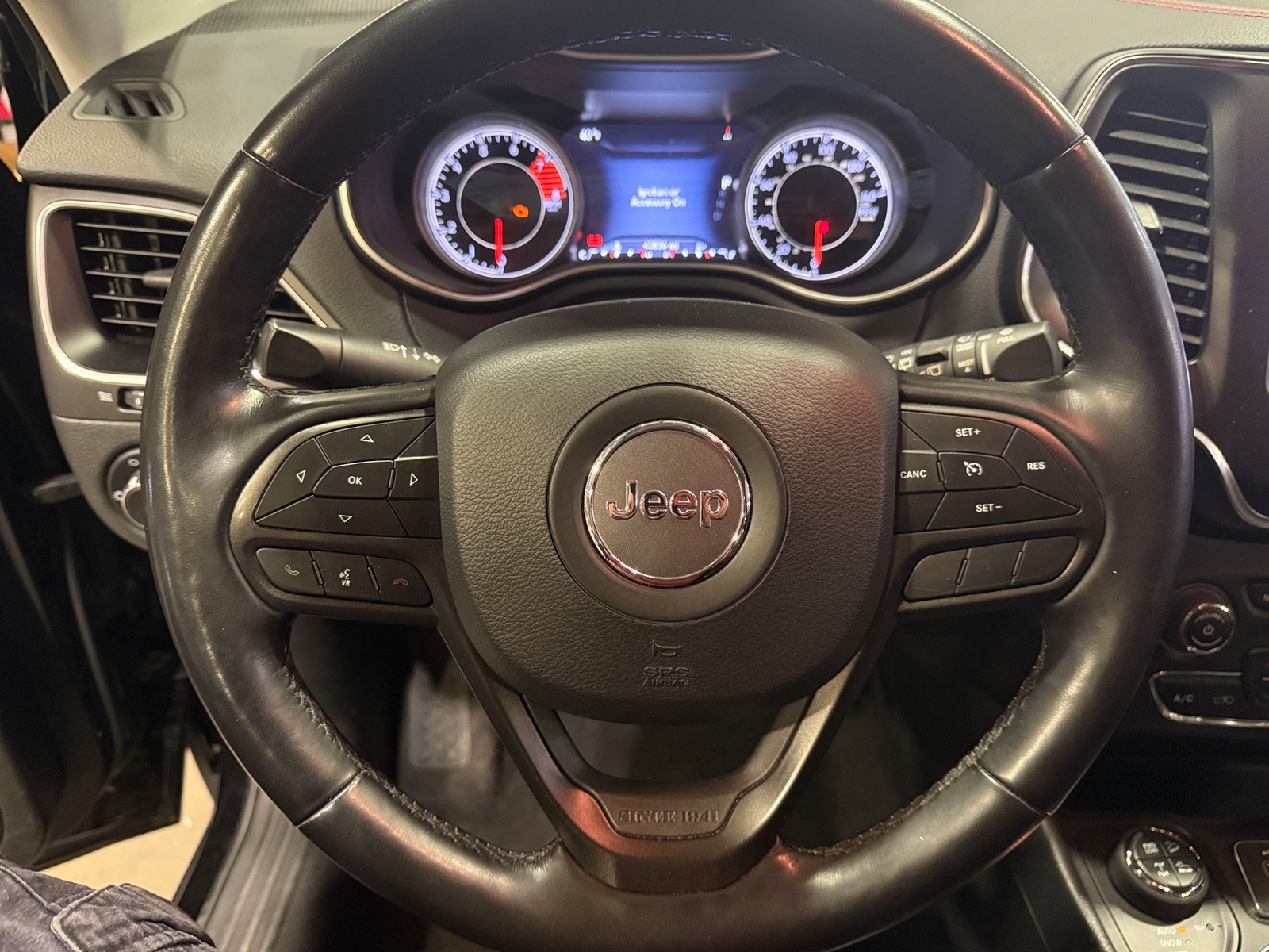 Thumbnail: 2021 Jeep Cherokee - 4