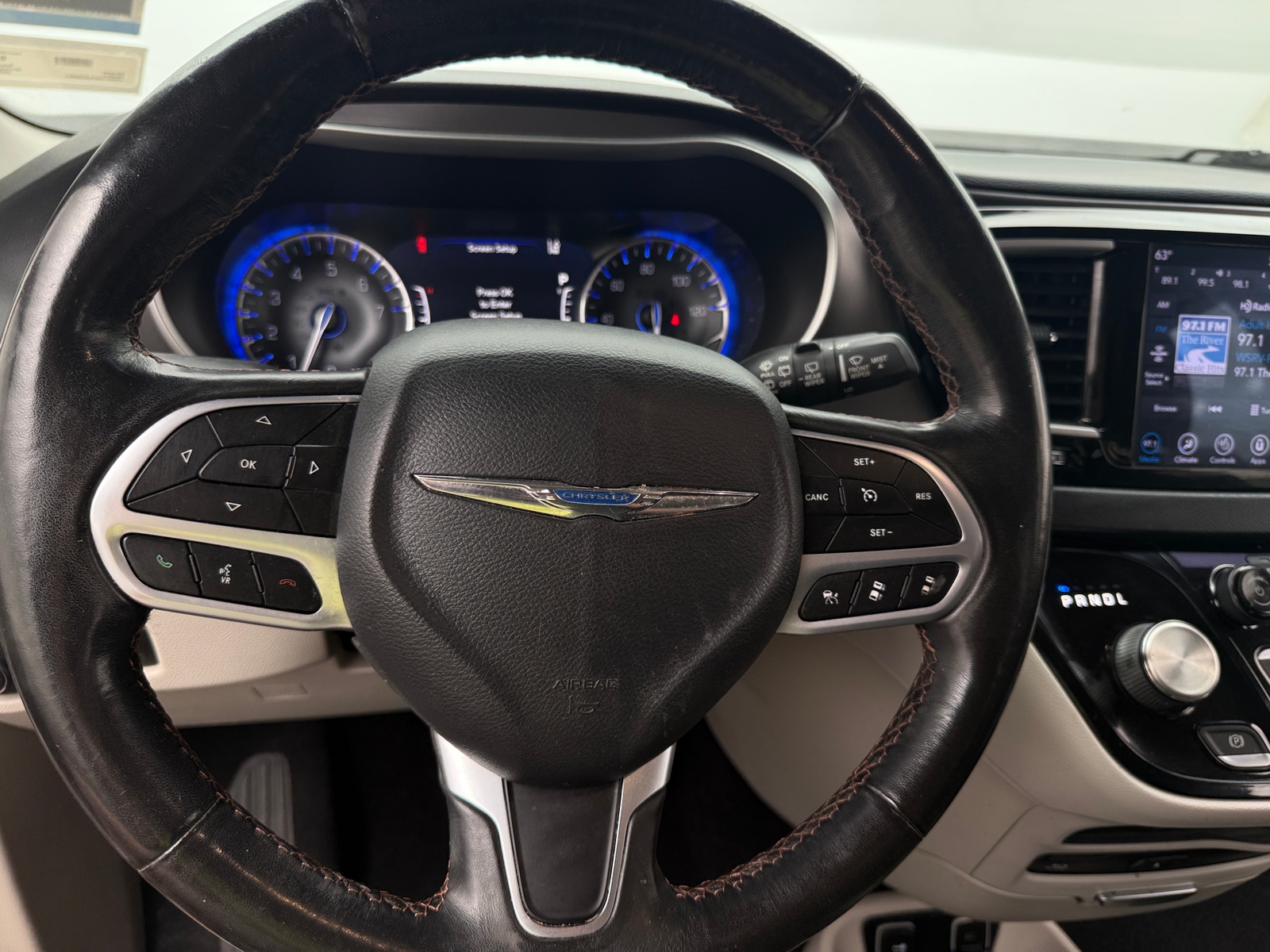 Thumbnail: 2020 Chrysler Pacifica - 4