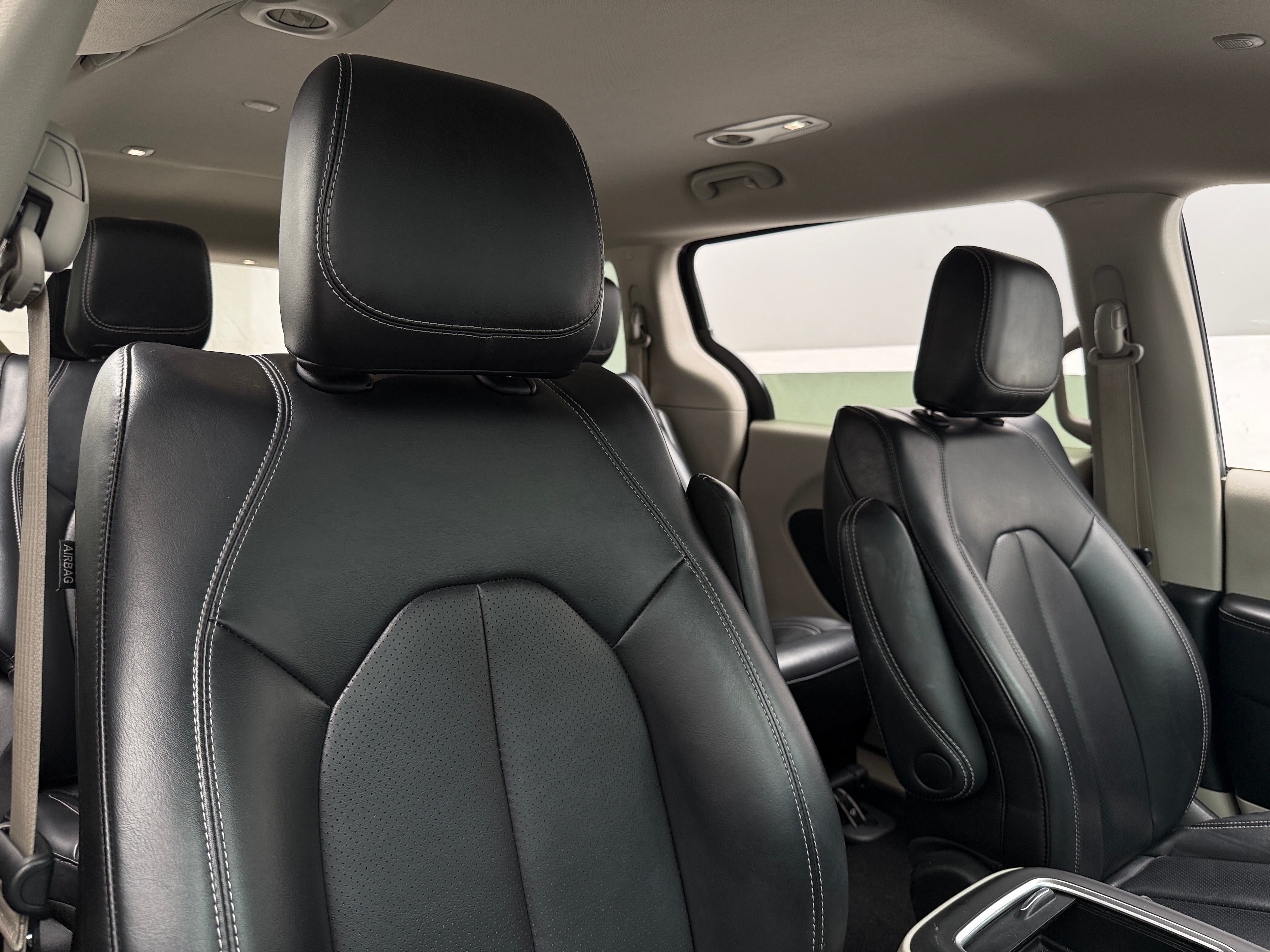 2023 Chrysler Pacifica Hybrid