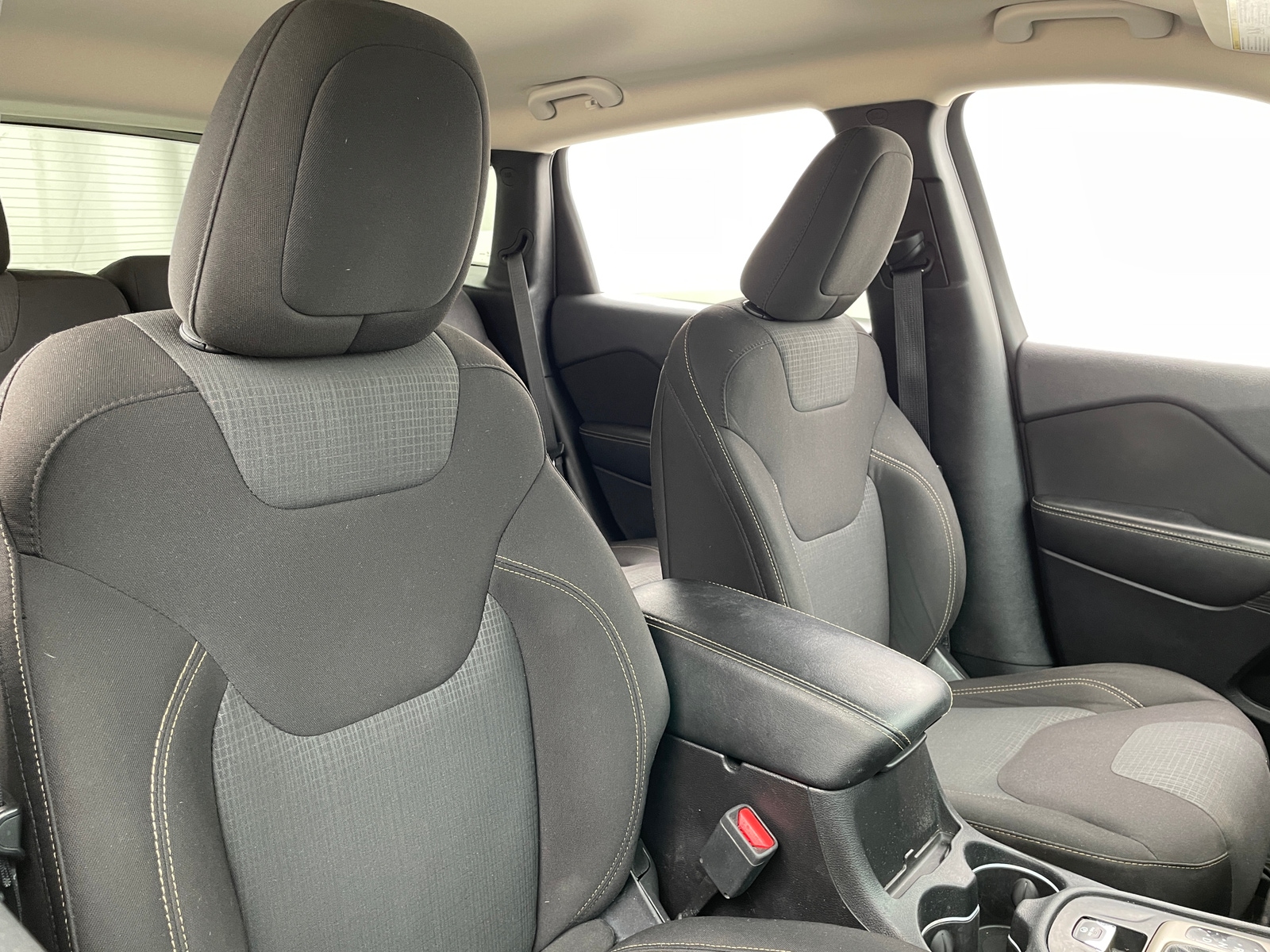 Thumbnail: 2017 Jeep Cherokee - 2