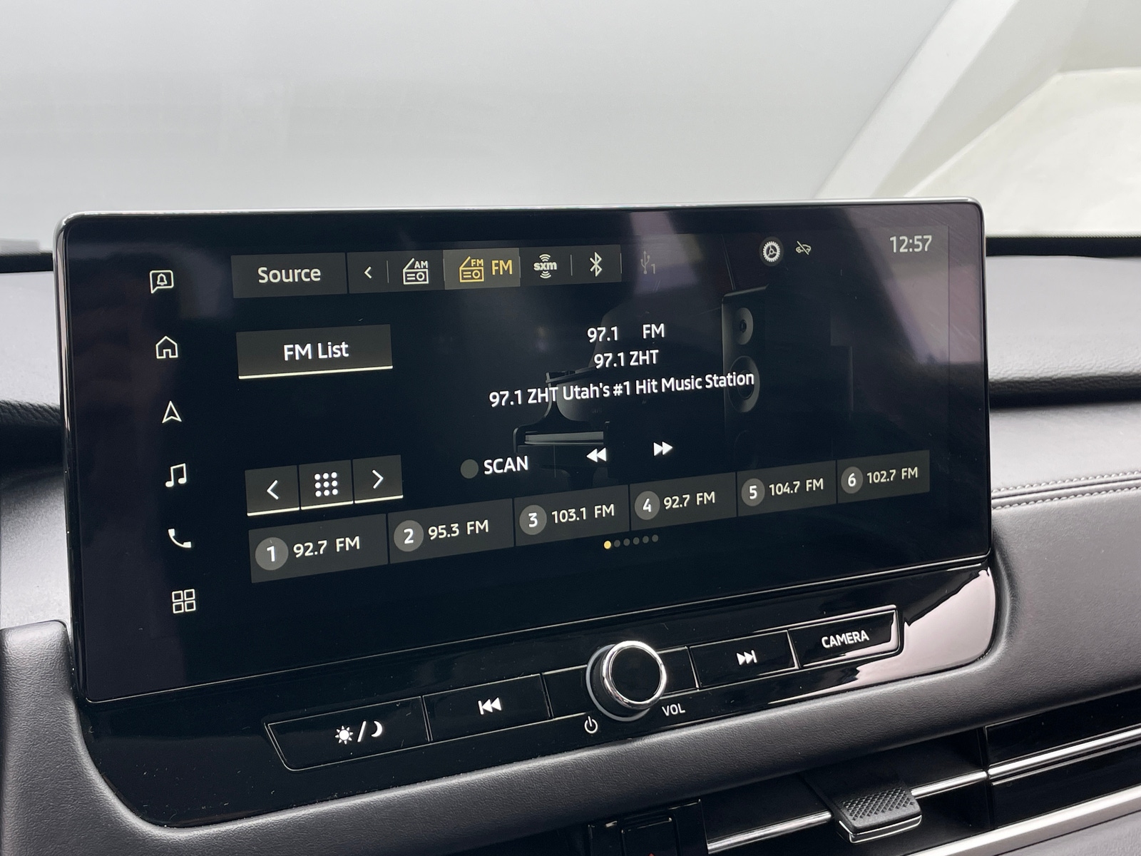 Thumbnail: 2025 Mitsubishi Outlander - 4