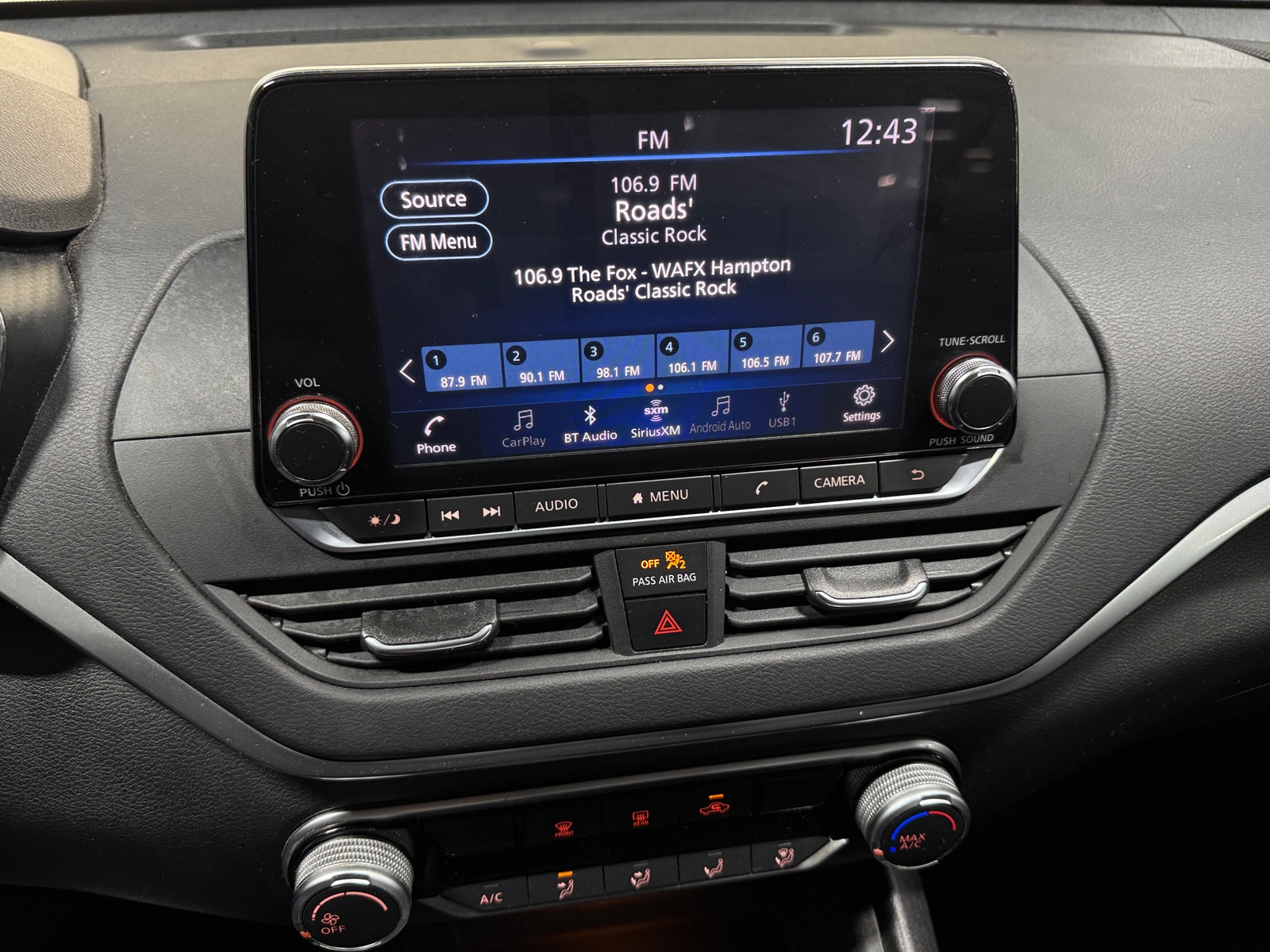 Thumbnail: 2019 Nissan Altima - 4