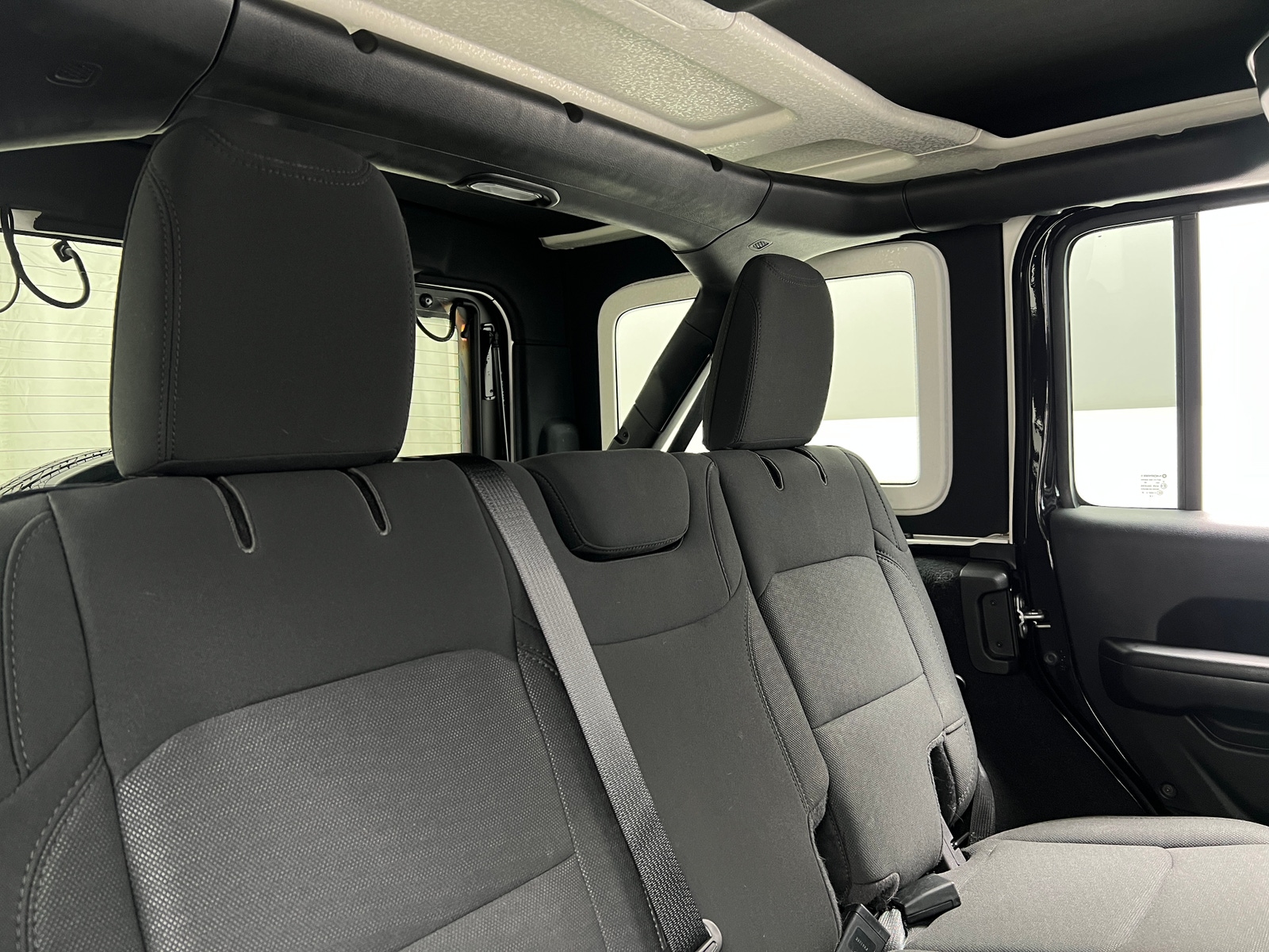 Thumbnail: 2020 Jeep Wrangler - 6