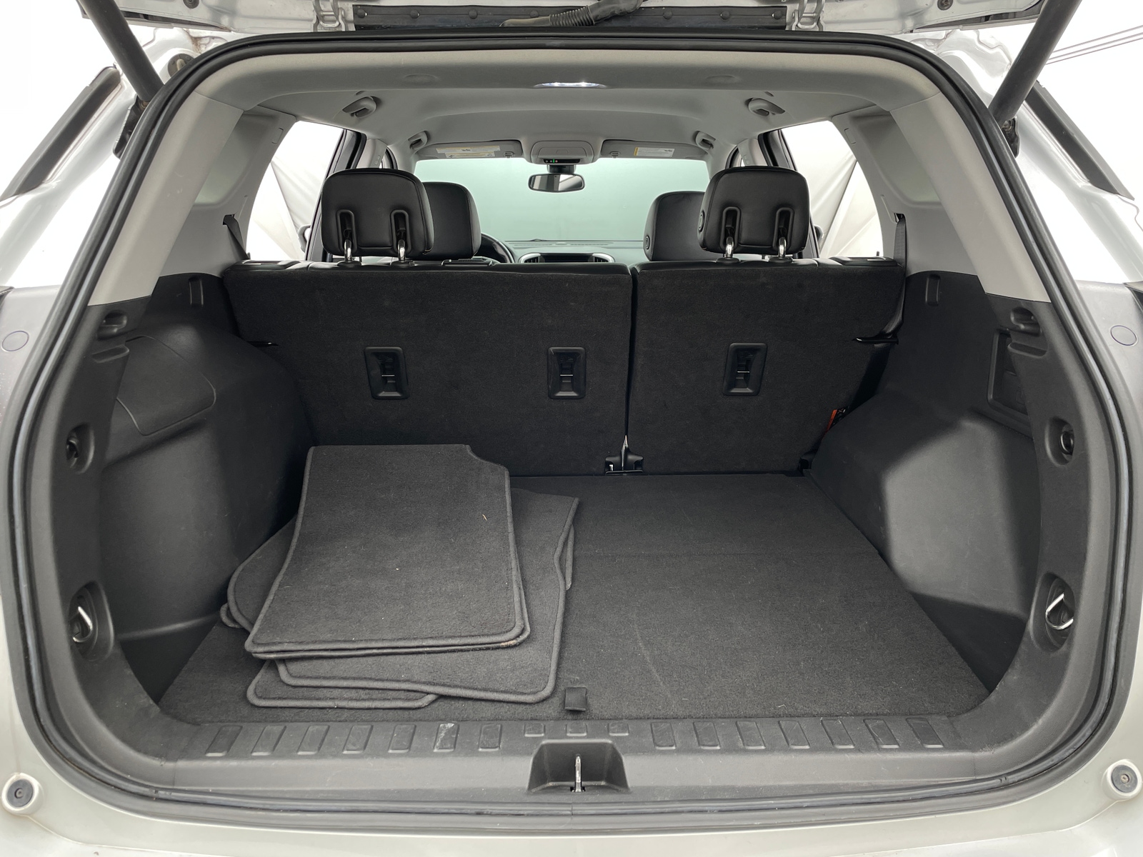 Thumbnail: 2020 GMC Terrain - 6