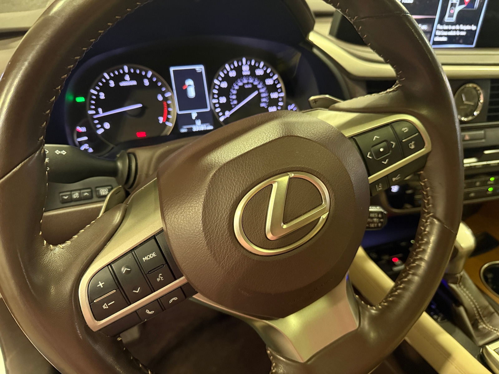 Thumbnail: 2020 Lexus RX - 4
