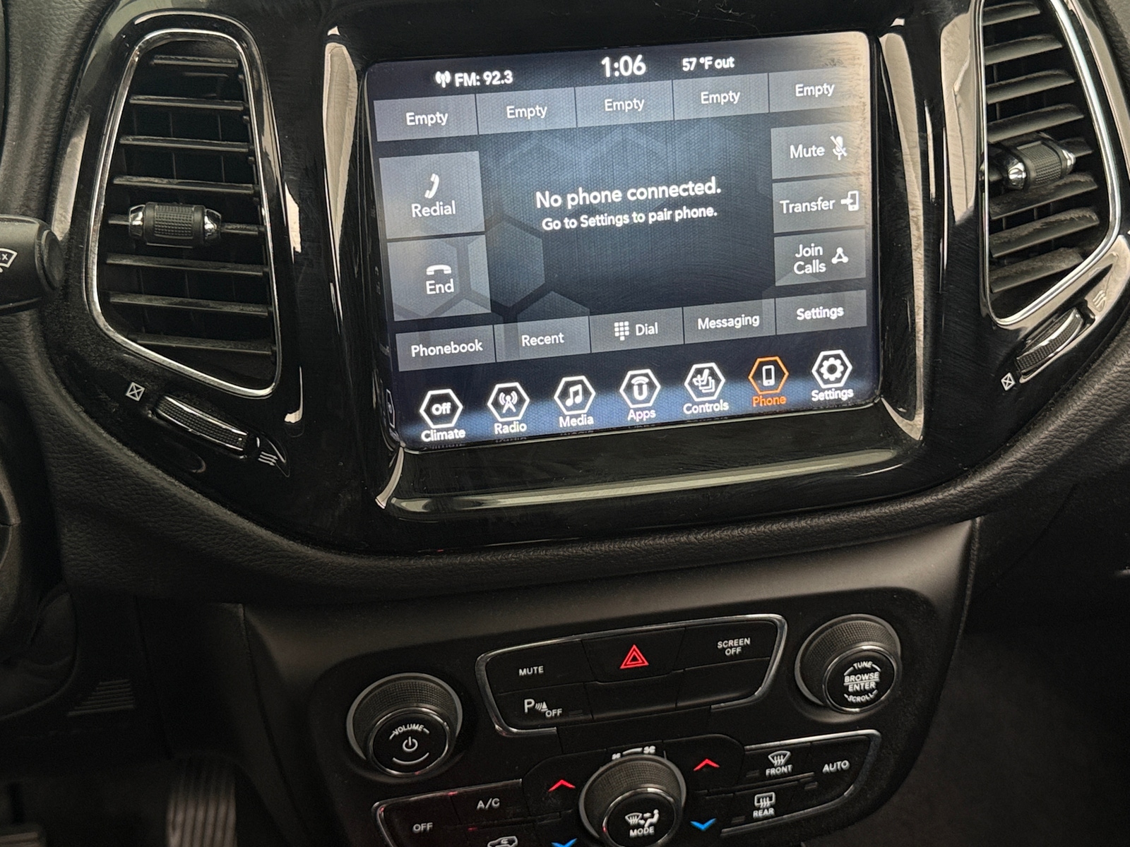 Thumbnail: 2019 Jeep Compass - 3