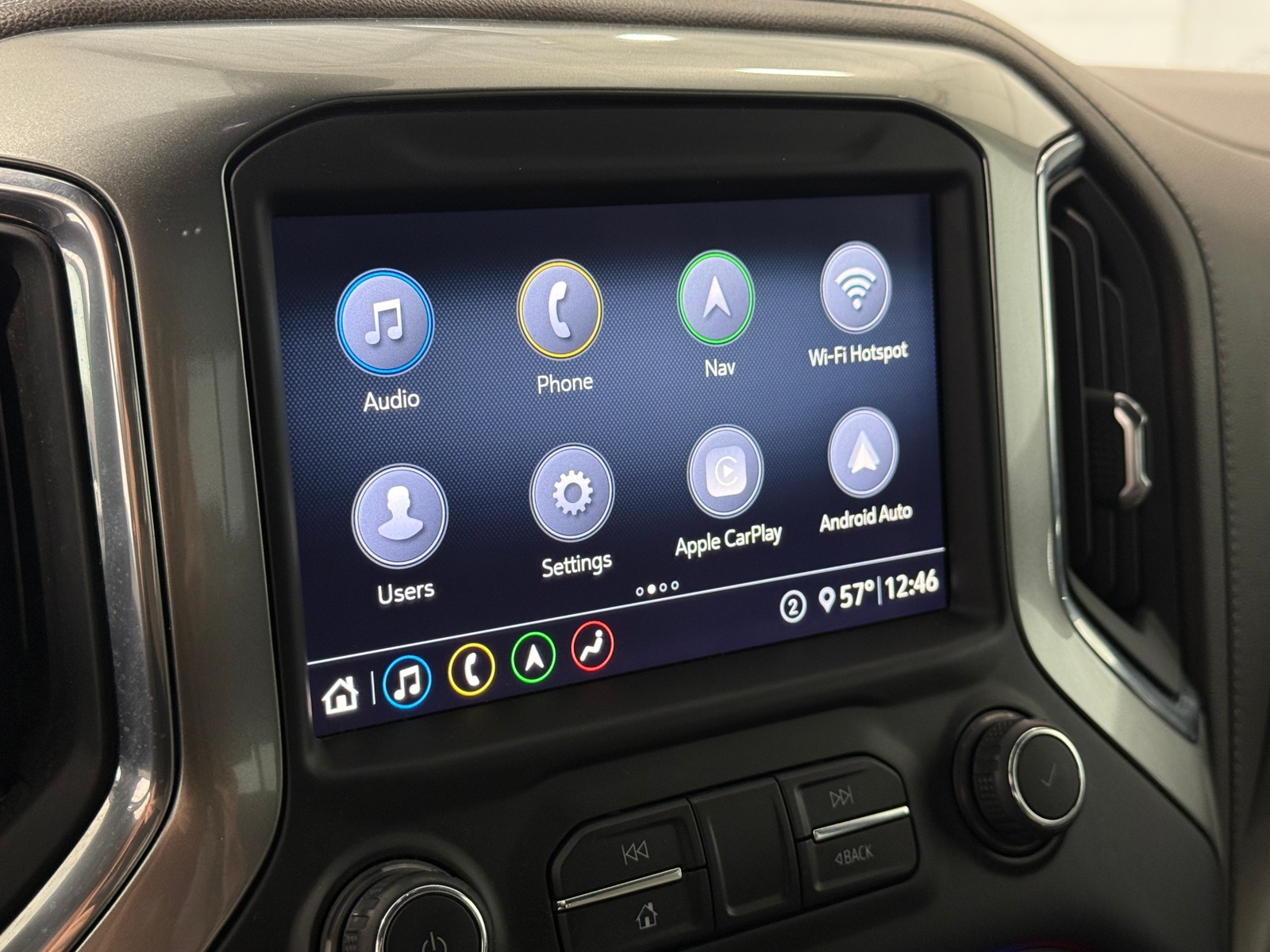 Thumbnail: 2020 Chevrolet Silverado 1500 - 3