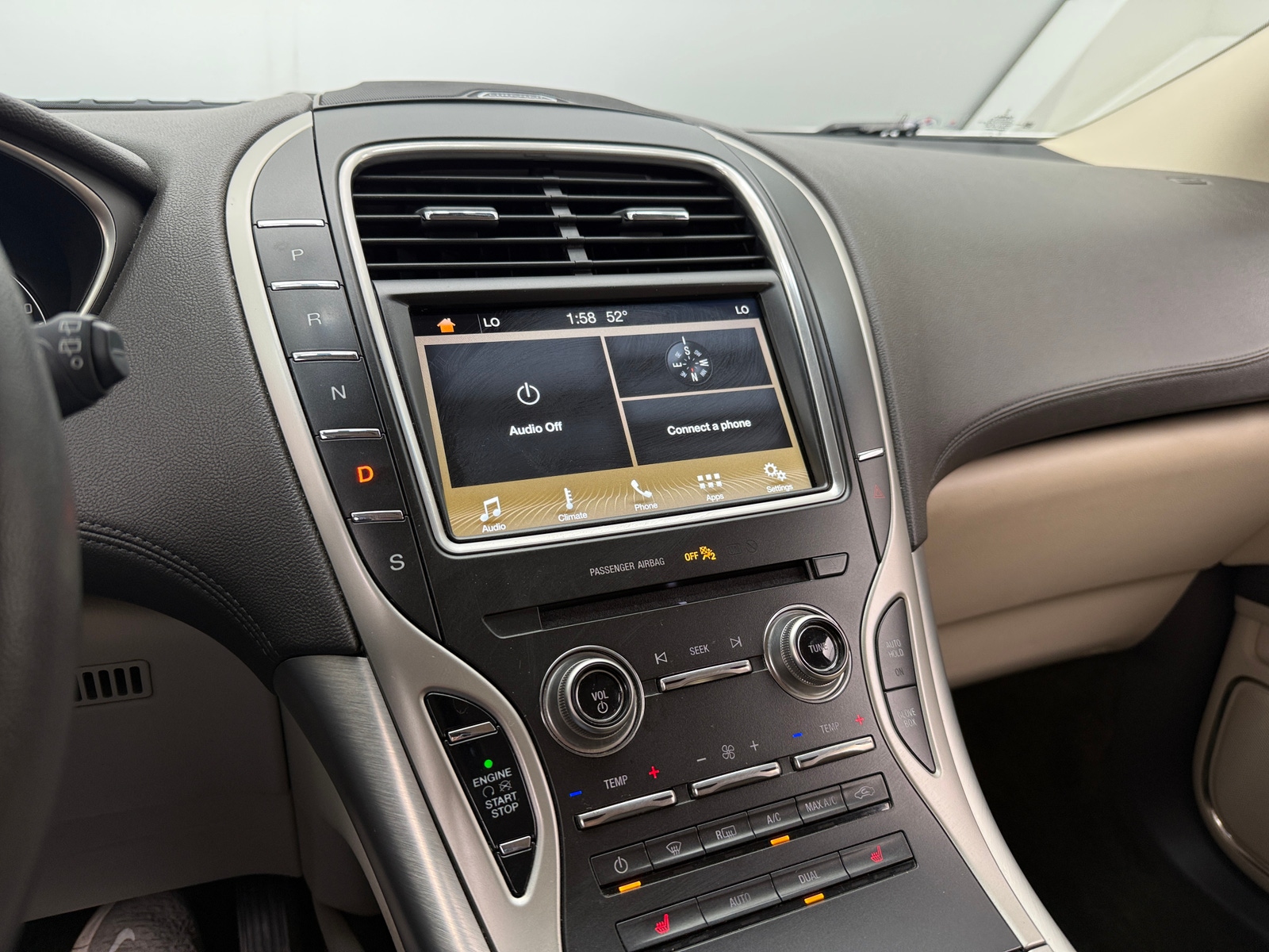 Thumbnail: 2018 Lincoln MKX - 3