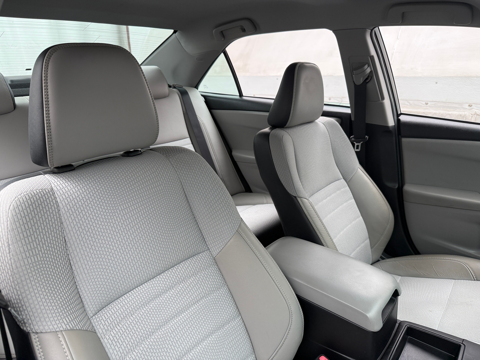 Thumbnail: 2016 Toyota Camry - 2