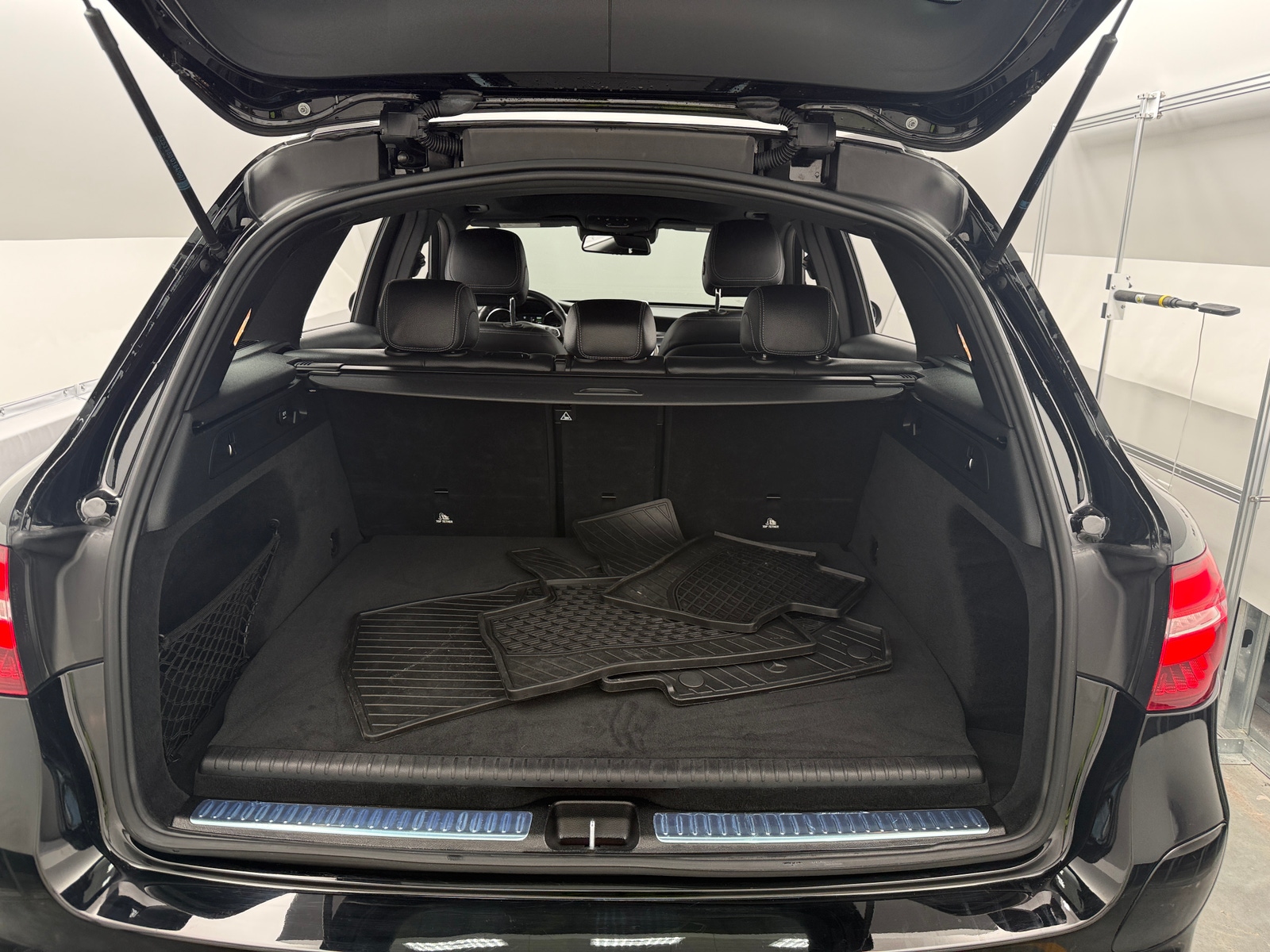 Thumbnail: 2019 Mercedes-Benz GLC - 6