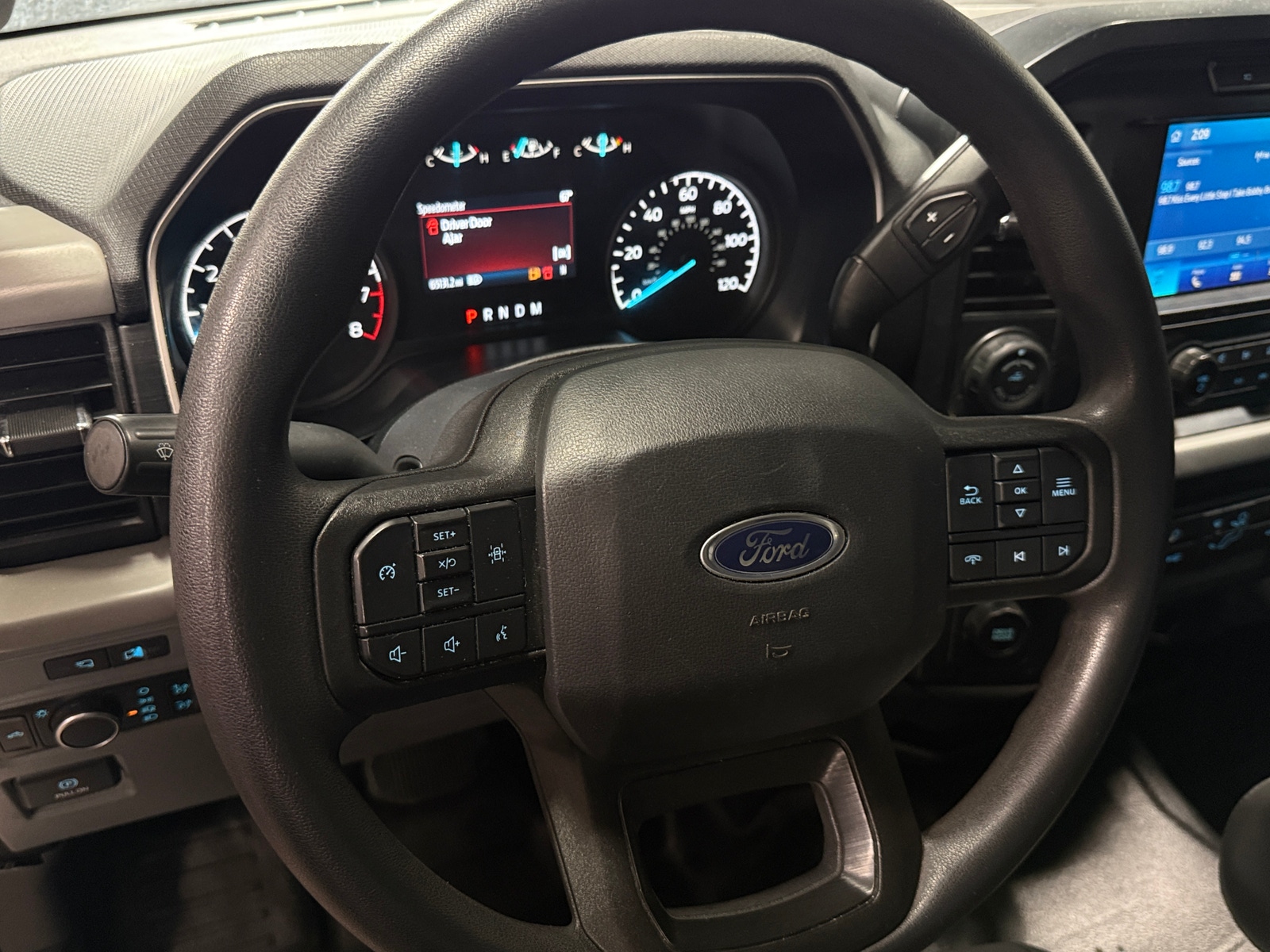 Thumbnail: 2022 Ford Econoline - 4