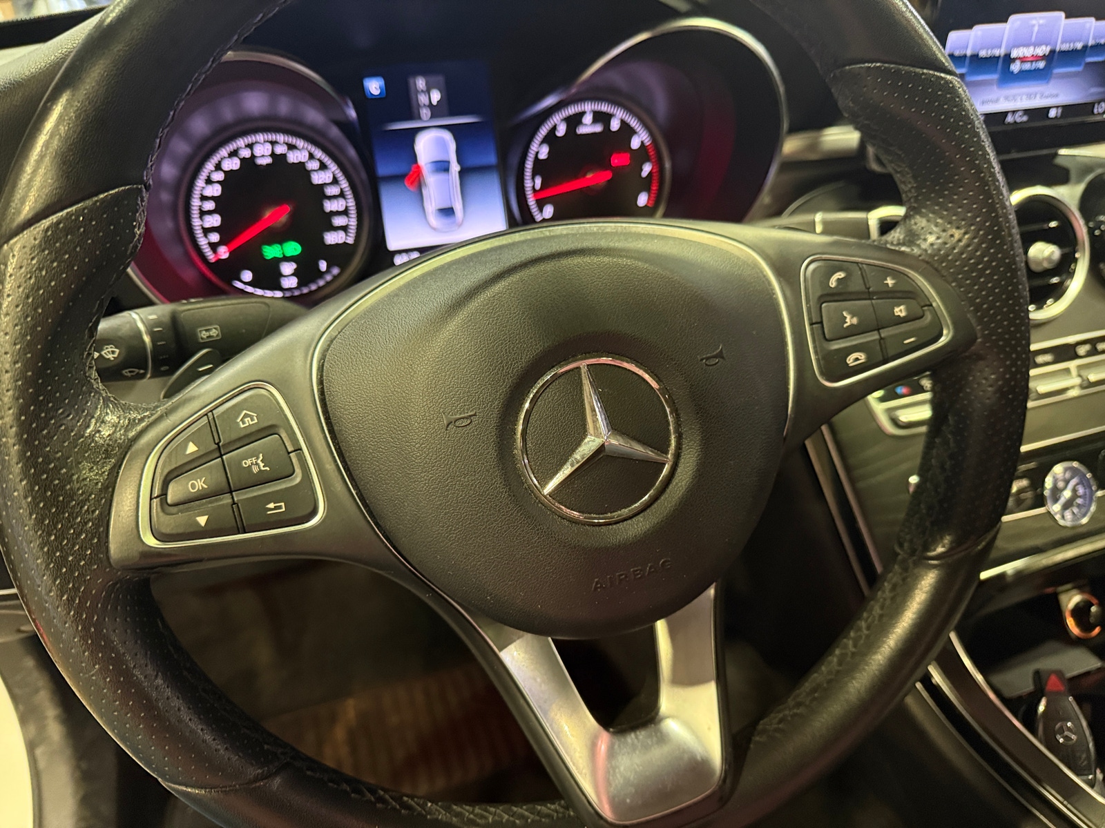 Thumbnail: 2018 Mercedes-Benz C-Class - 4