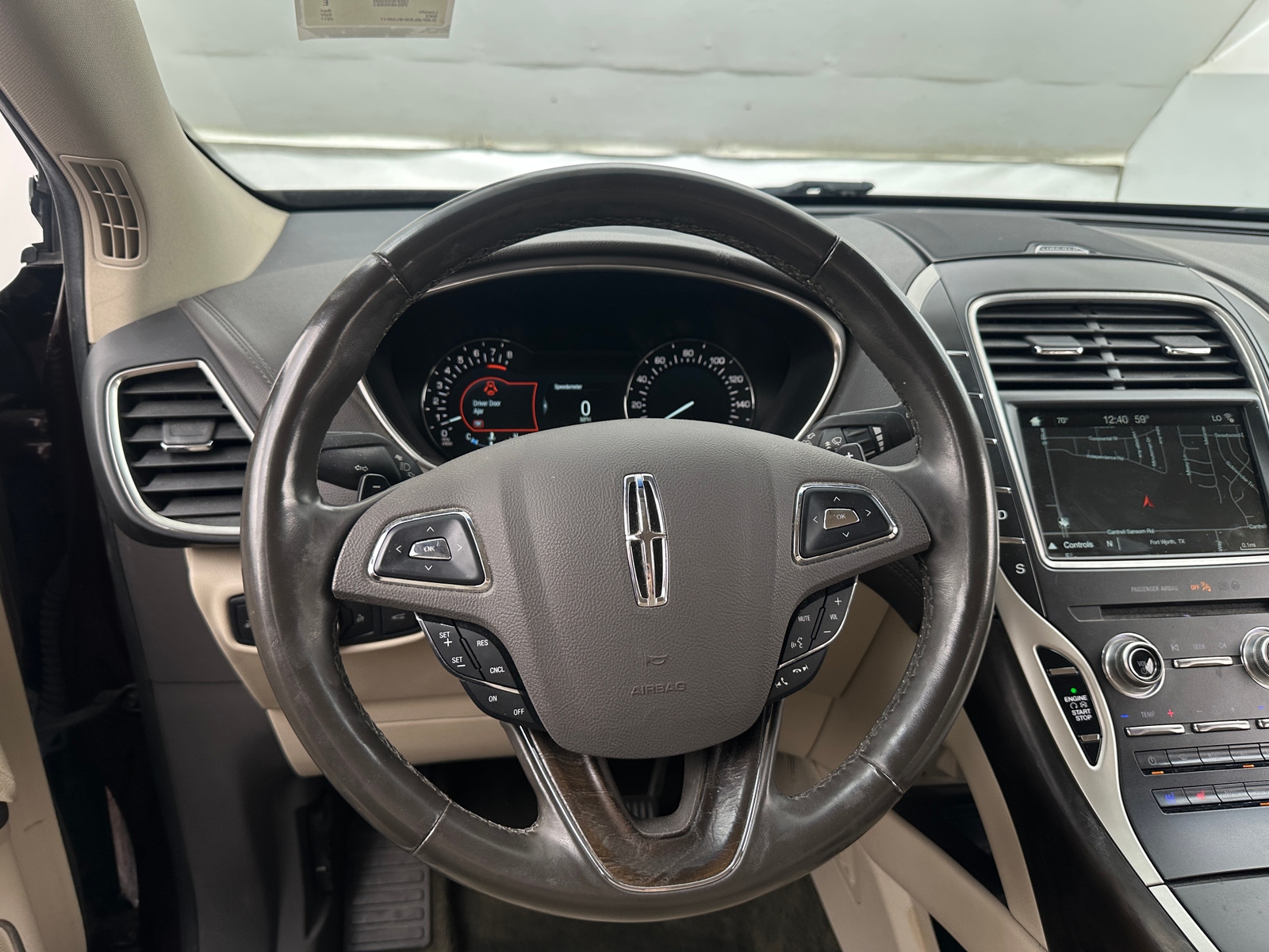 Thumbnail: 2017 Lincoln MKX - 4