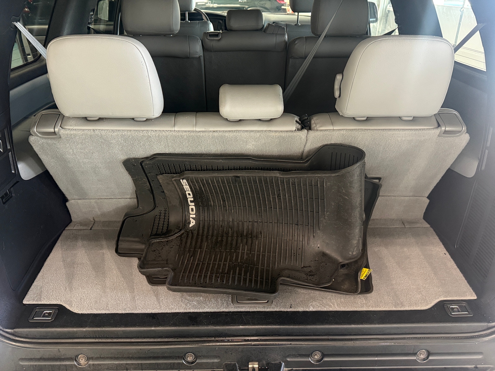 Thumbnail: 2021 Toyota Sequoia - 7