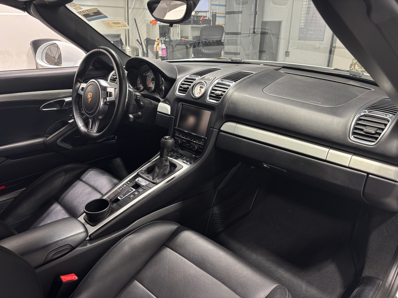 Thumbnail: 2015 Porsche Boxster - 2