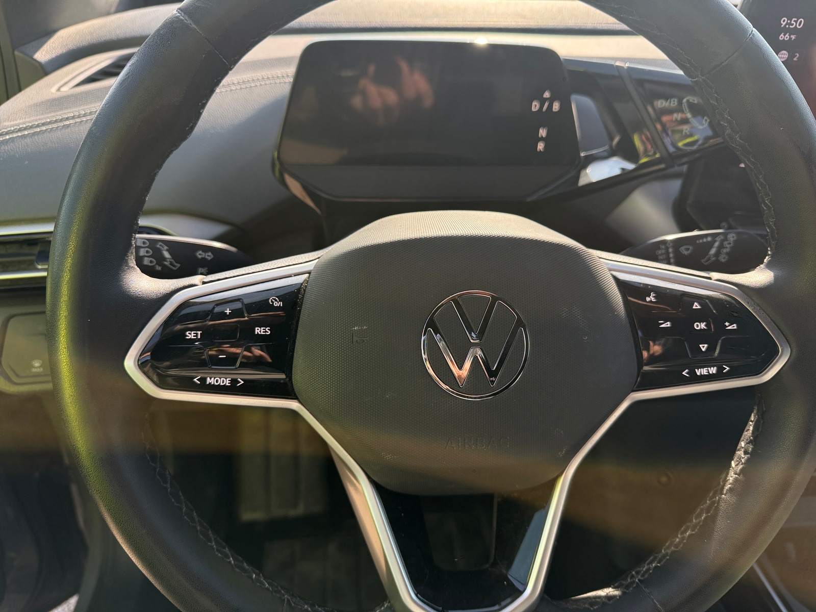 Thumbnail: 2023 Volkswagen ID.4 - 5