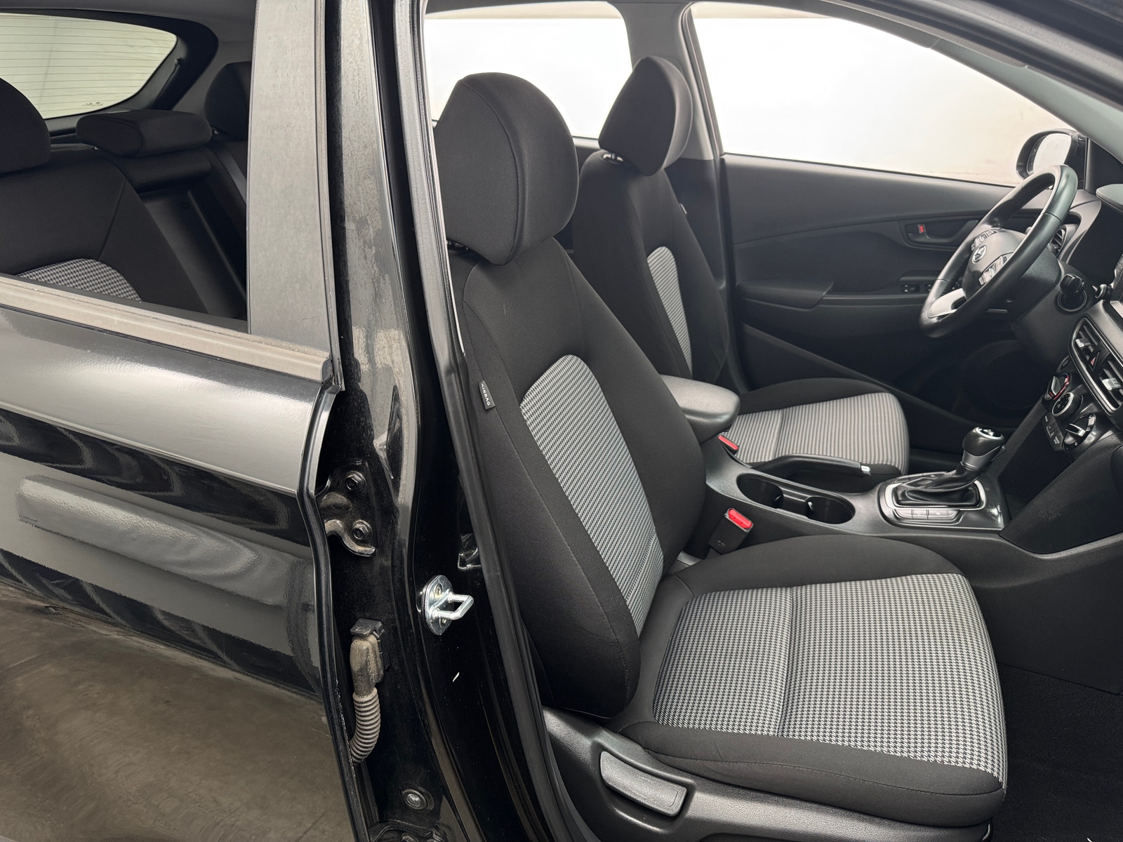 Thumbnail: 2018 Hyundai Kona - 2