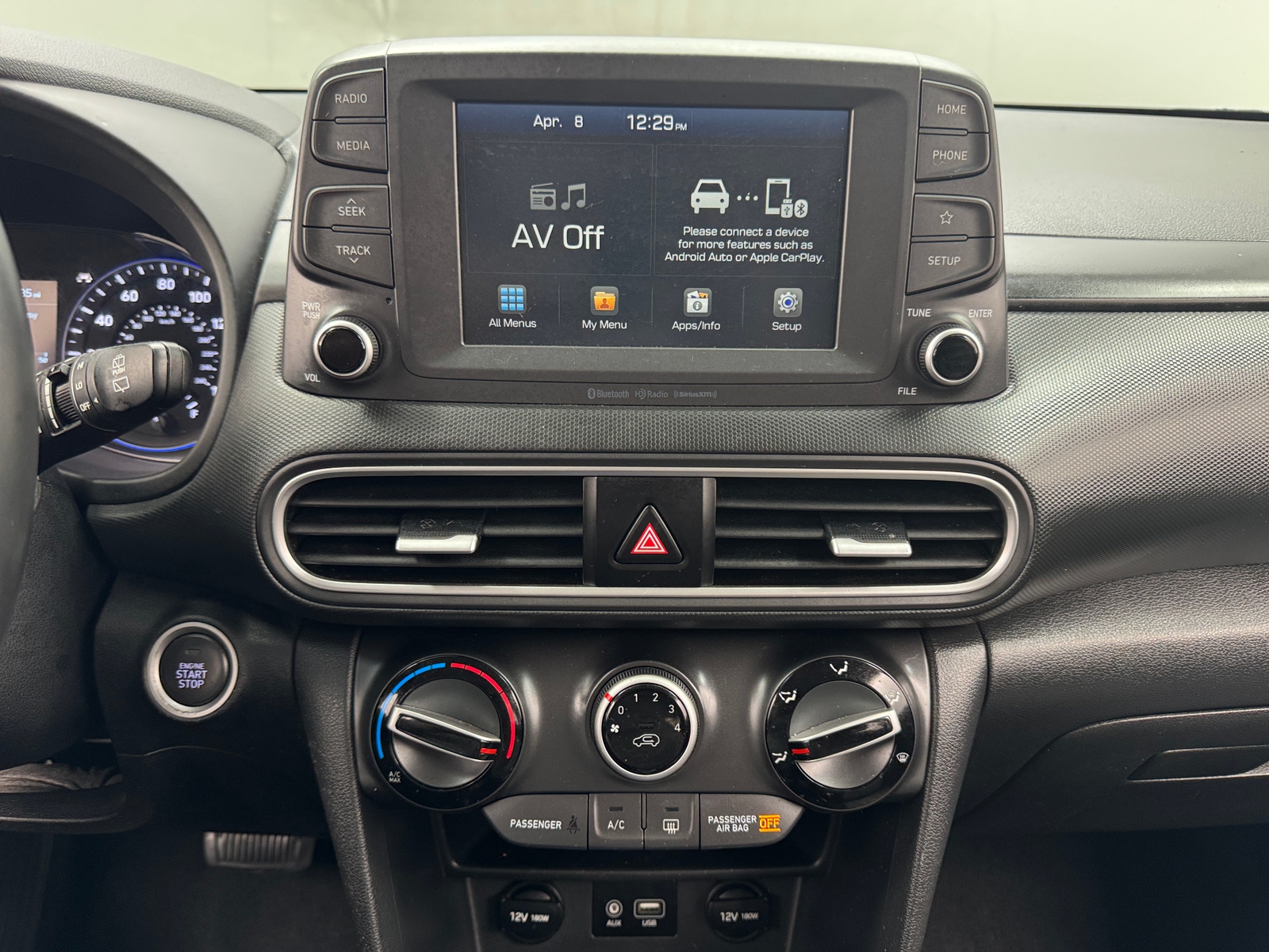 Thumbnail: 2018 Hyundai Kona - 4