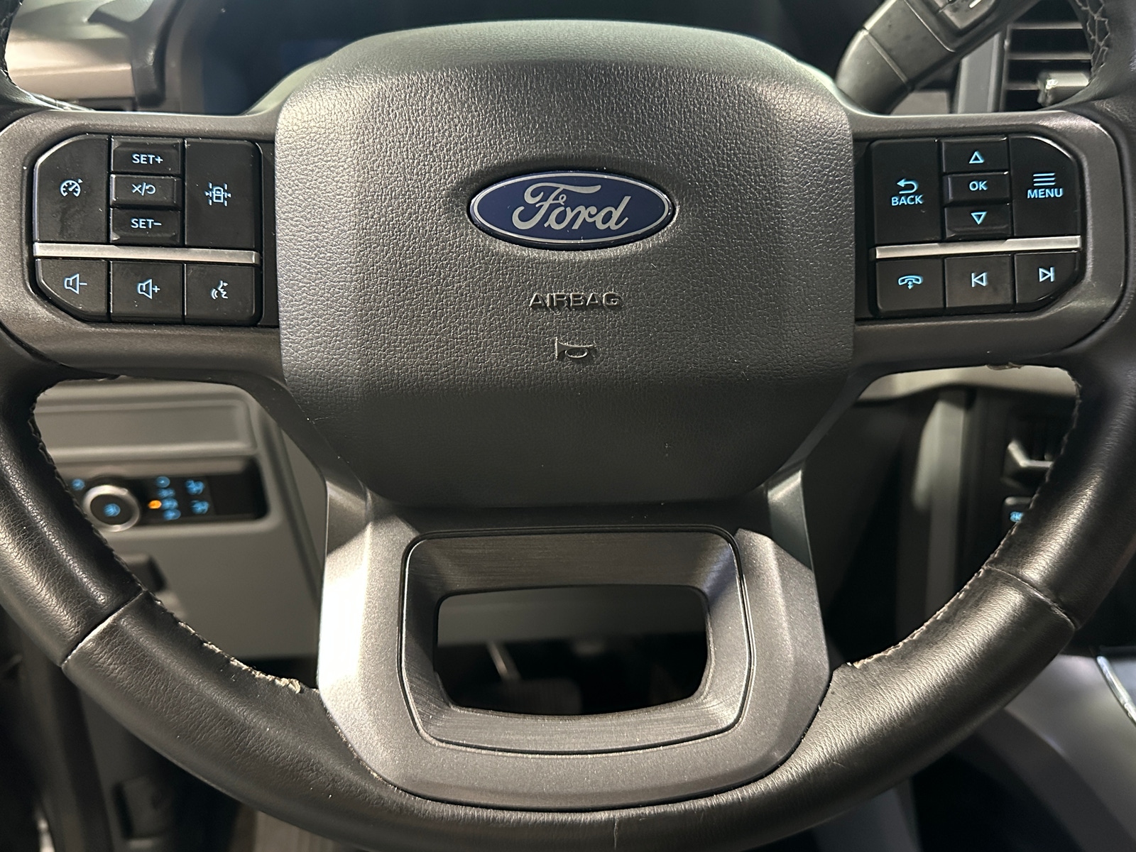 Thumbnail: 2024 Ford Econoline - 5