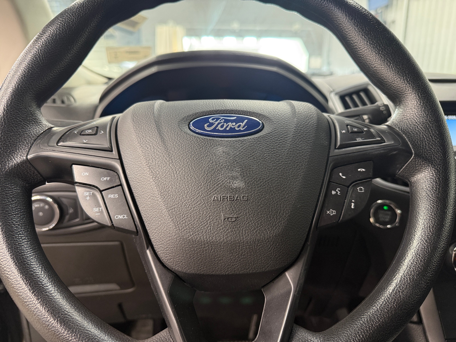 Thumbnail: 2019 Ford Edge - 5