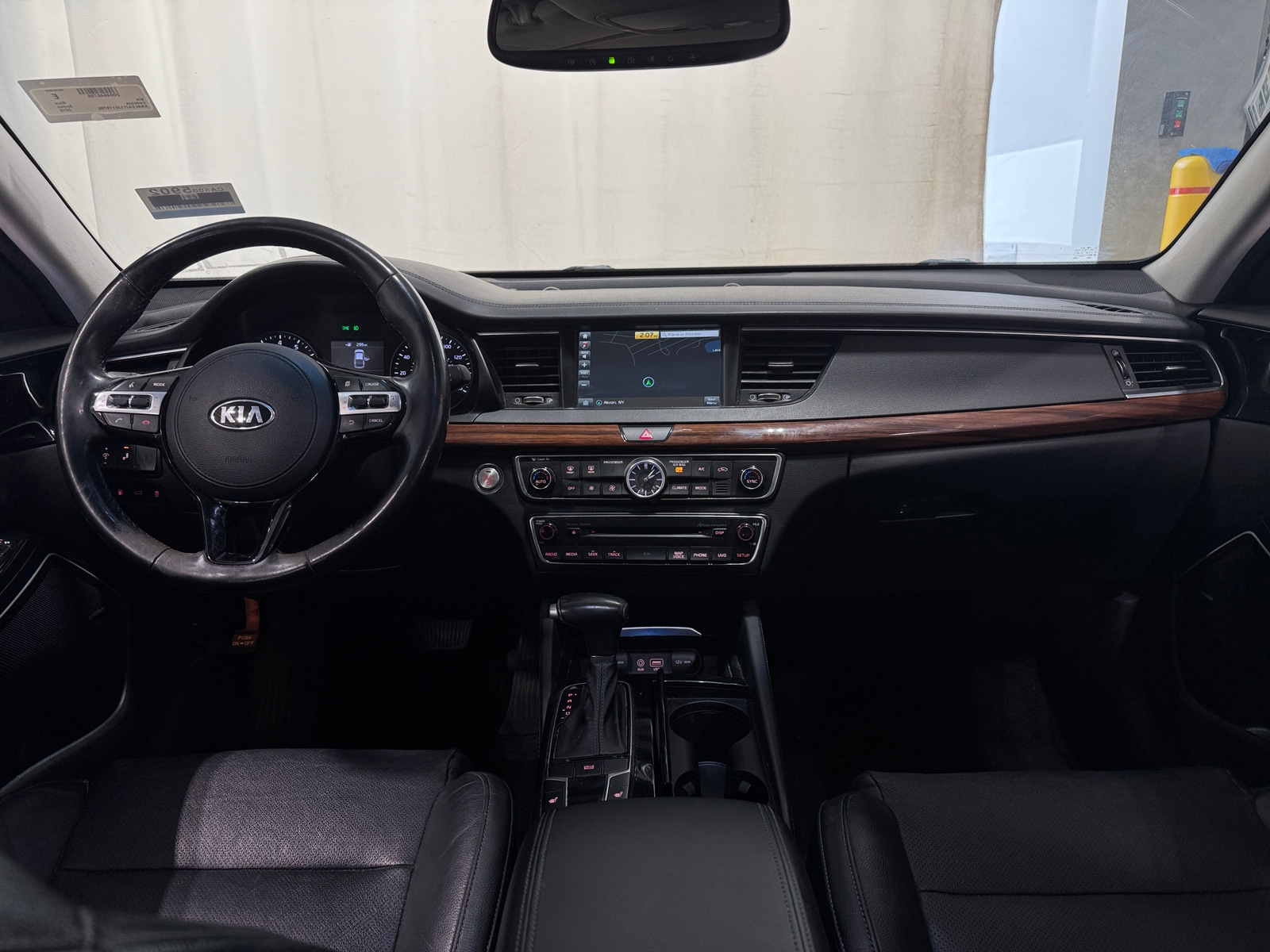 Thumbnail: 2018 Kia Cadenza - 2