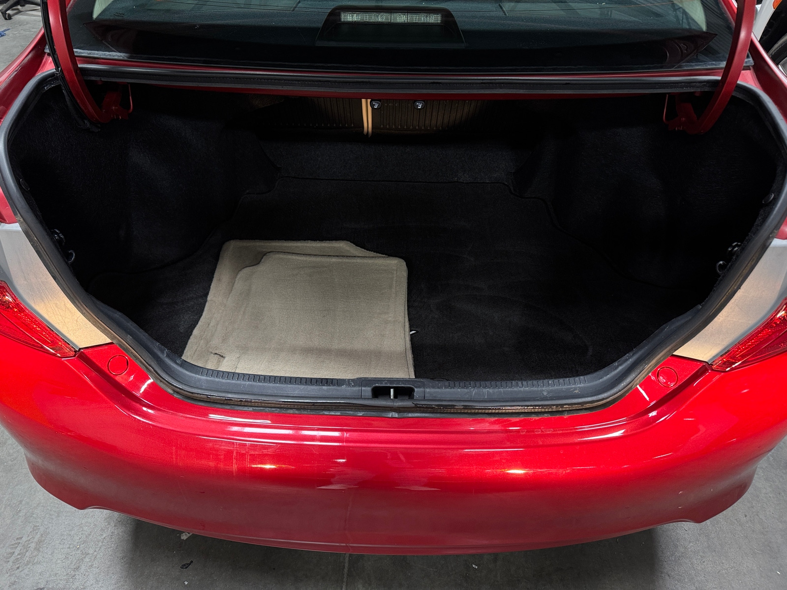 Thumbnail: 2012 Toyota Camry - 6