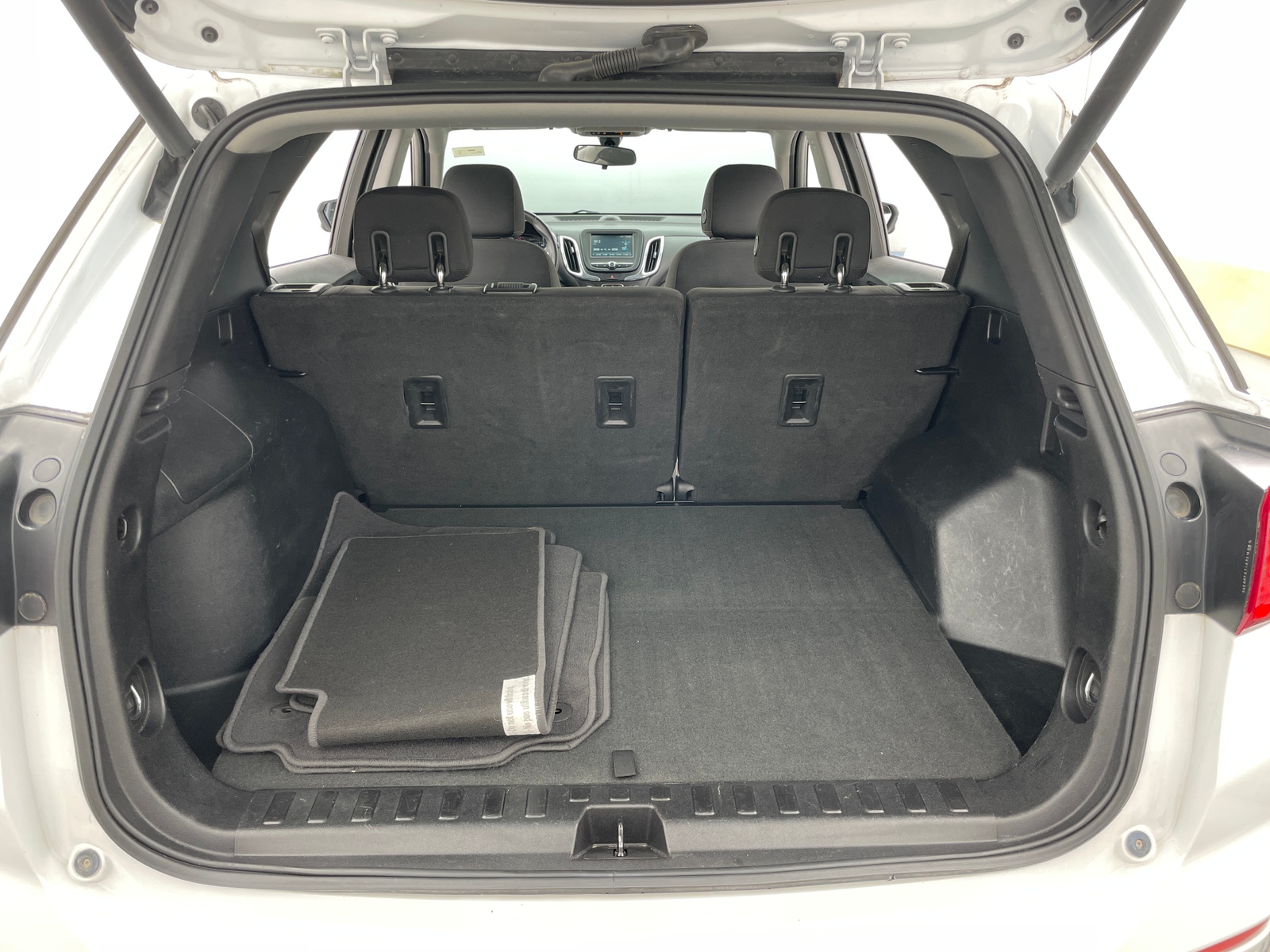 Thumbnail: 2018 Chevrolet Equinox - 7