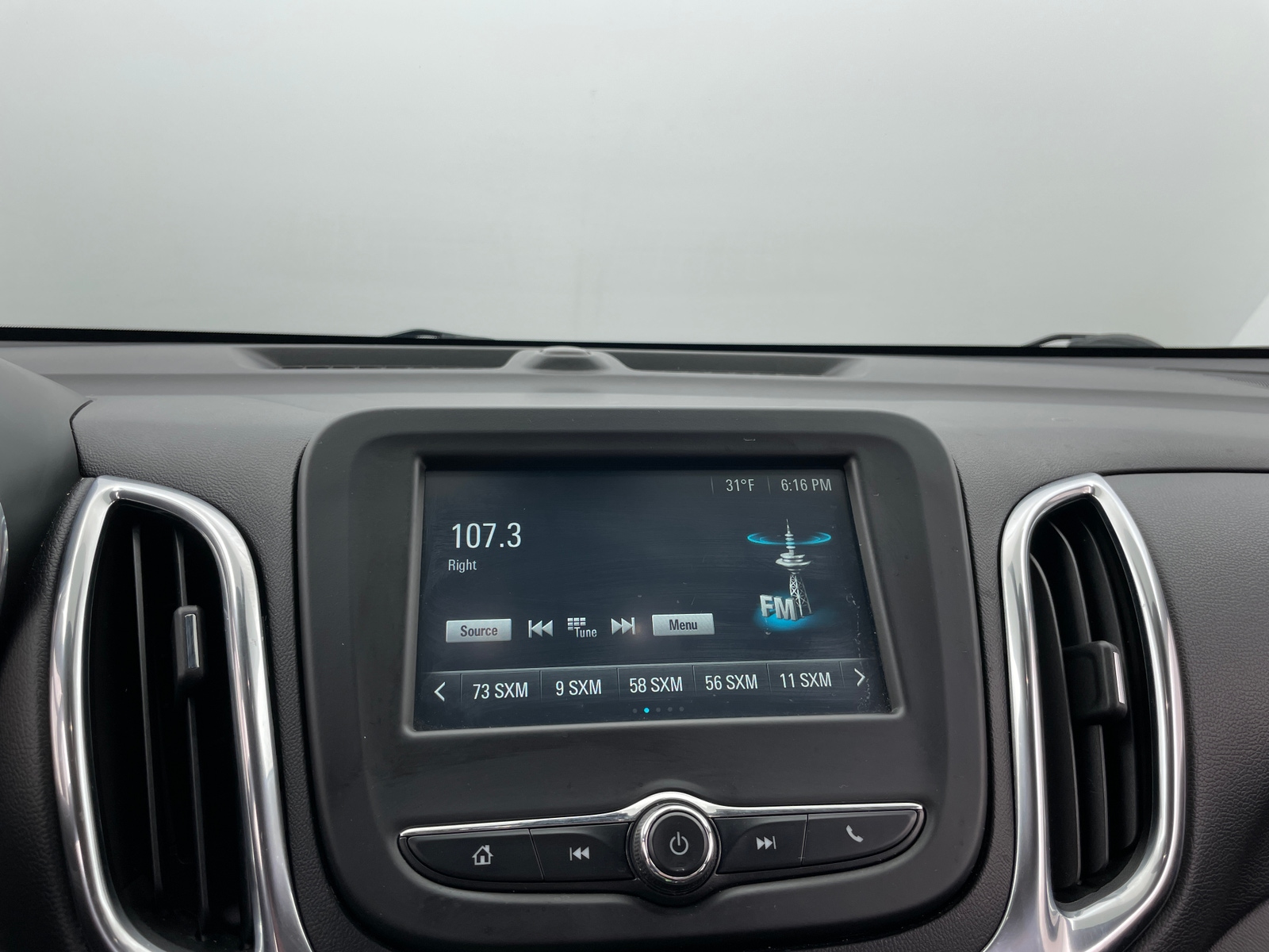 Thumbnail: 2018 Chevrolet Equinox - 4