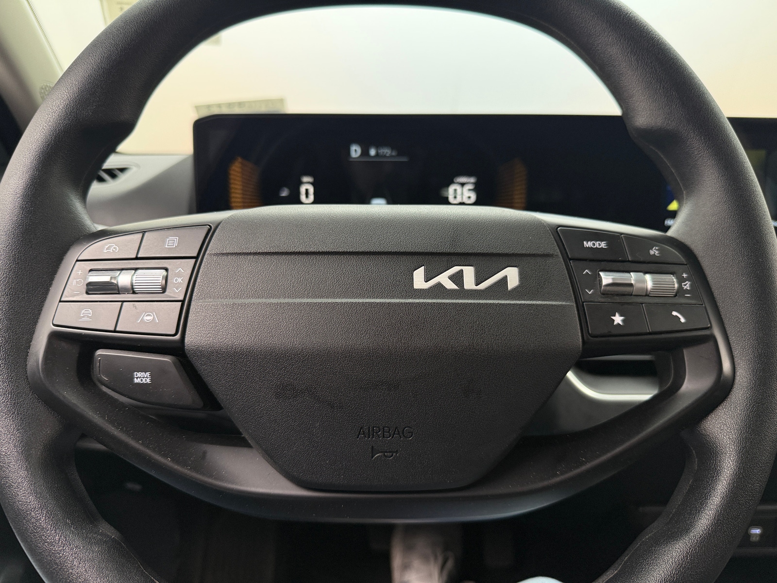 Thumbnail: 2025 Kia K4 - 5