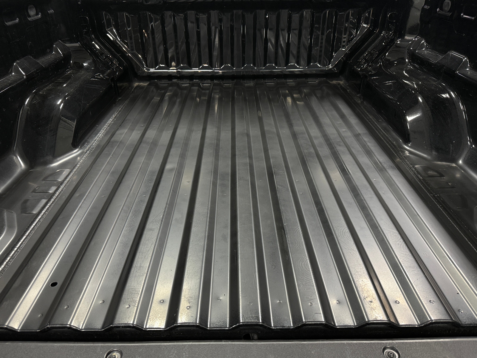 Thumbnail: 2024 Chevrolet Colorado - 7