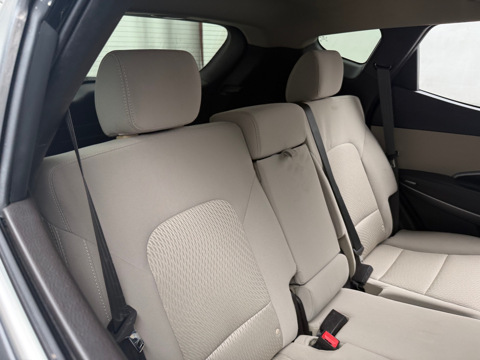 Thumbnail: 2016 Hyundai Santa Fe - 6