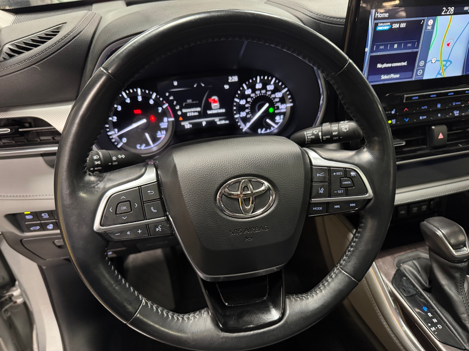 Thumbnail: 2021 Toyota Highlander - 4