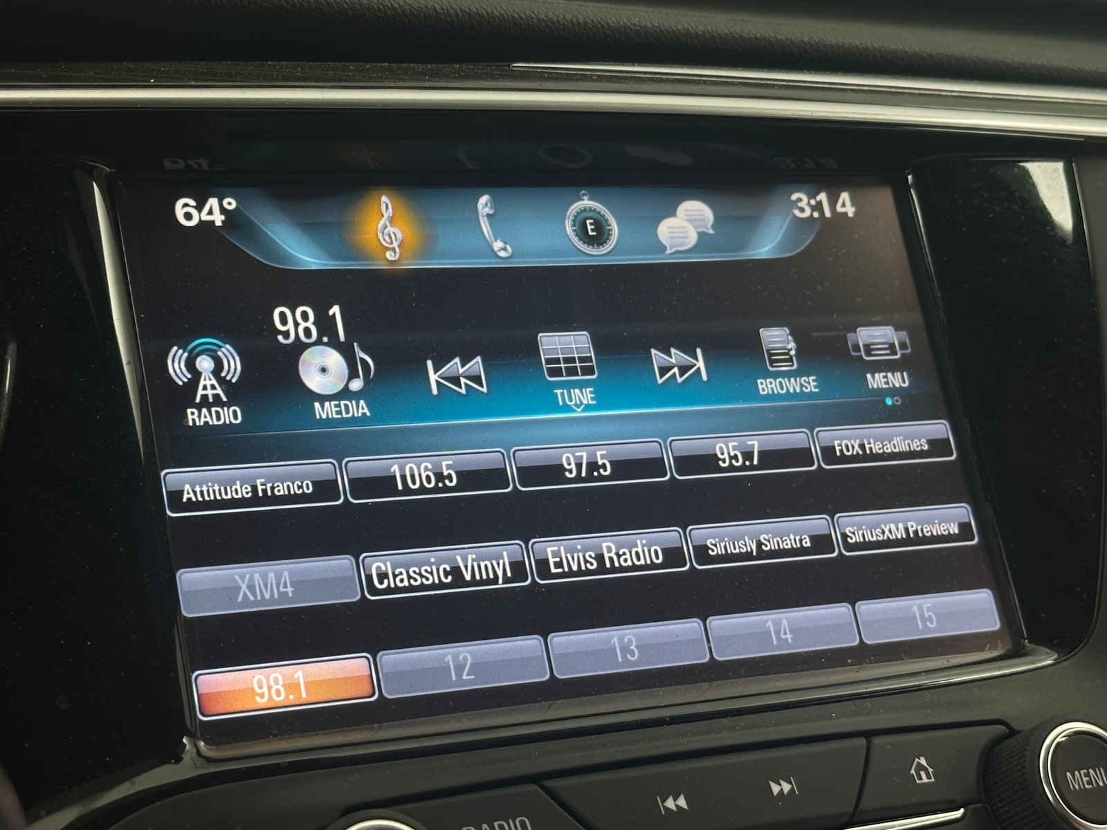 Thumbnail: 2019 Buick Envision - 3