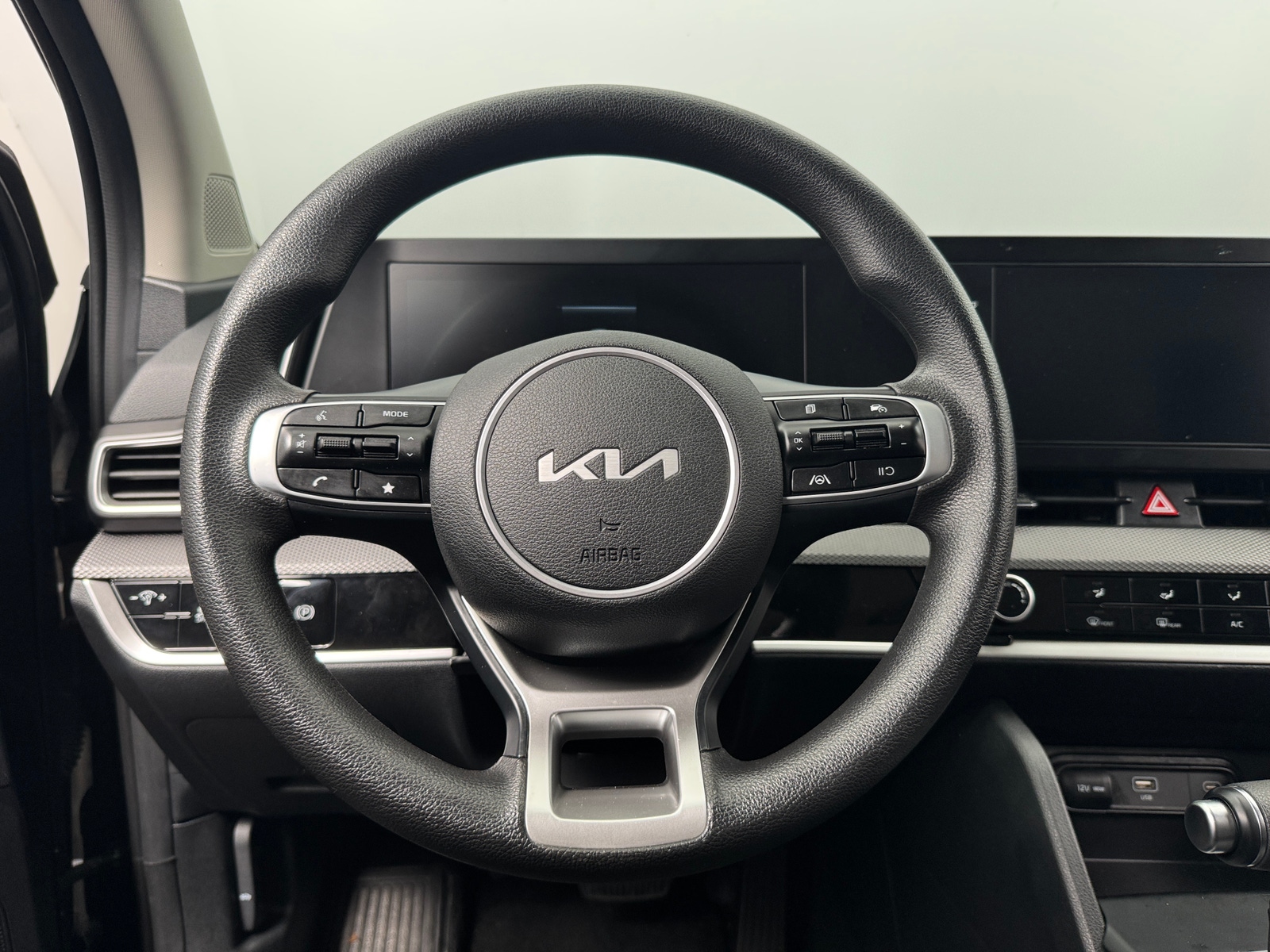 Thumbnail: 2025 Kia Sportage - 5