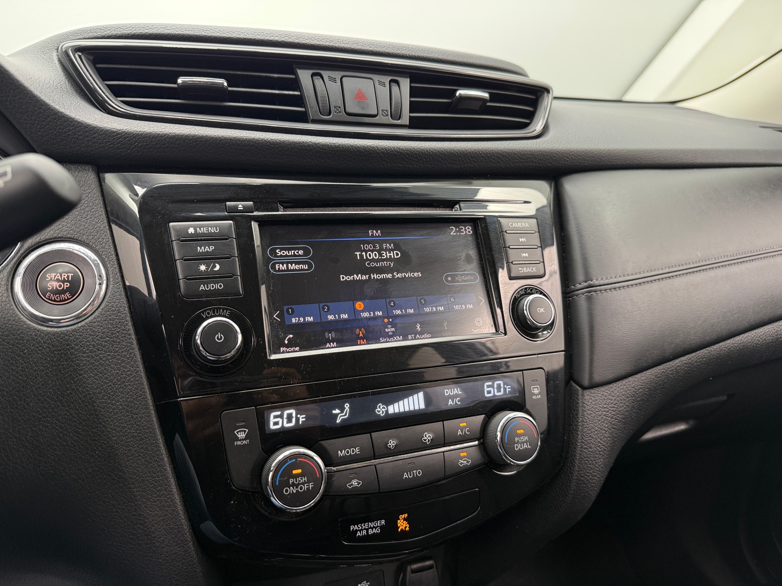 Thumbnail: 2018 Nissan Rogue - 3